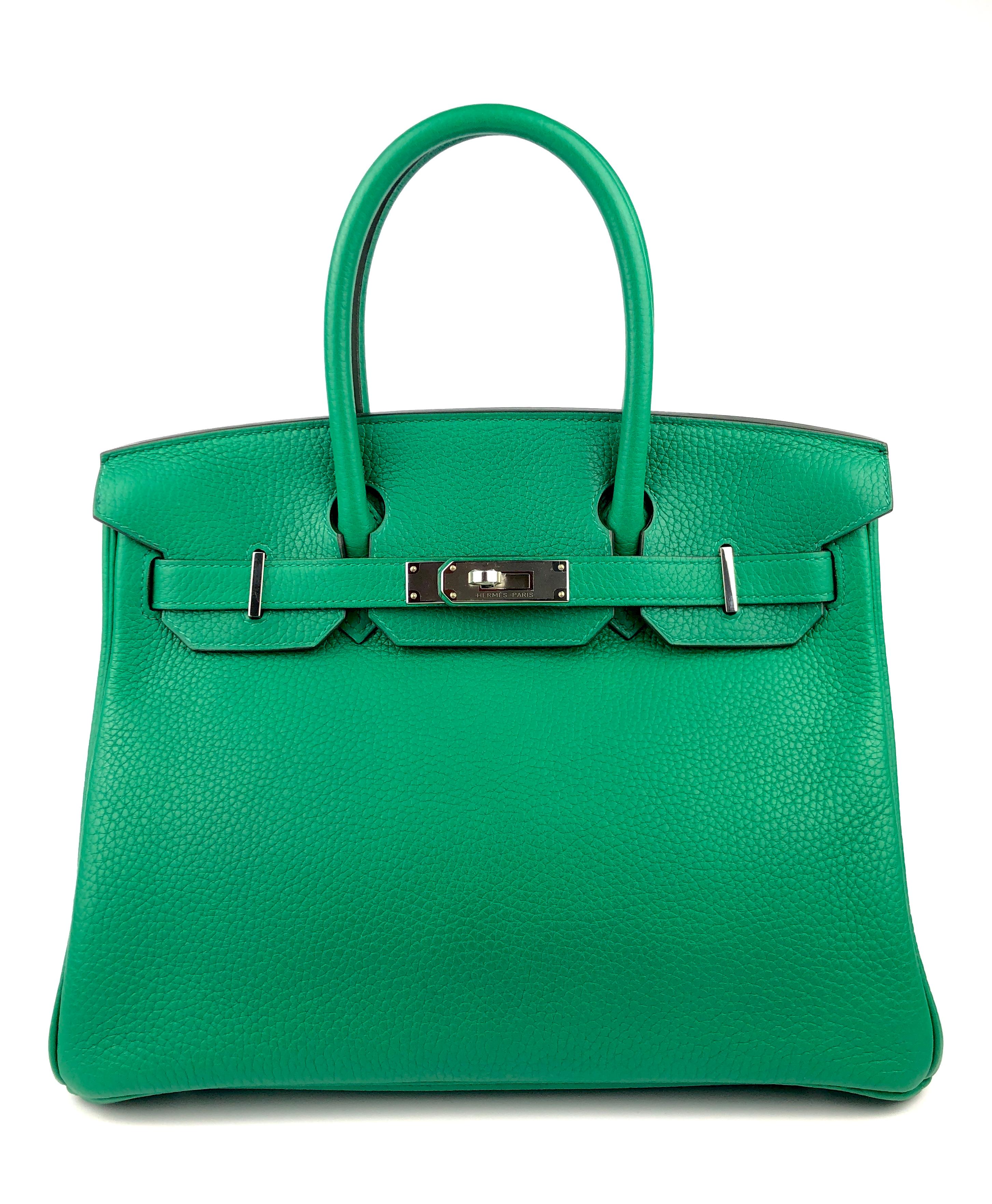Stunning Pristine Hermes Birkin 30 Bi Color Green Vert Vertigo Vert Fonce Interior complimented by Palladium Hardware. Pristine Condition with Plastic on Hardware. C Stamp 2018.

Shop With Confidence from Lux Addicts. Authenticity Guaranteed!