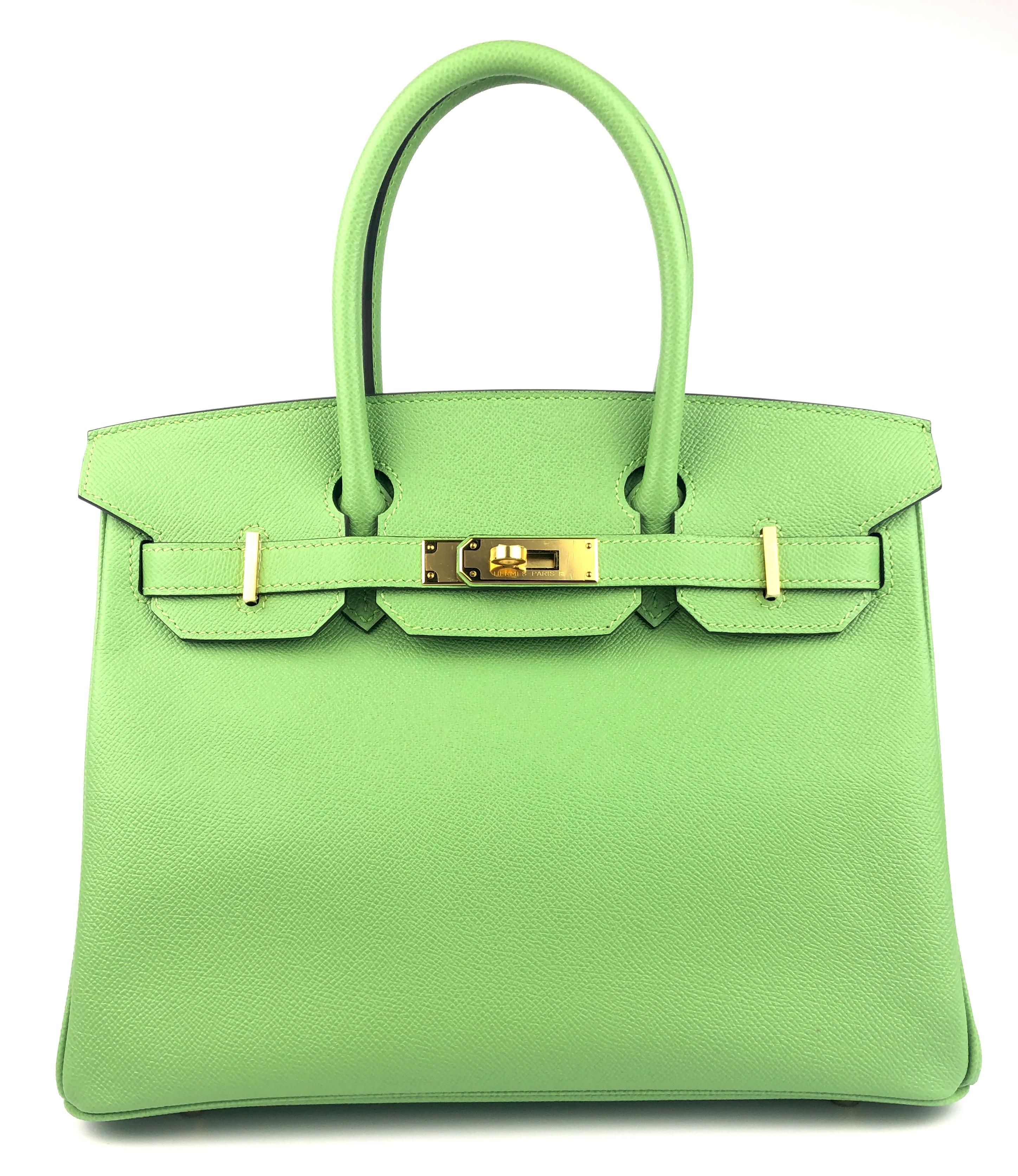 Rare and most coveted colors since its release in 2020. AS NEW 2020 Hermes Birkin 30 Vert Criquet Epsom Leather Gold Hardware . Y Stamp 2020. 

Shop with Confidence from Lux Addicts. Authenticity Guaranteed!
