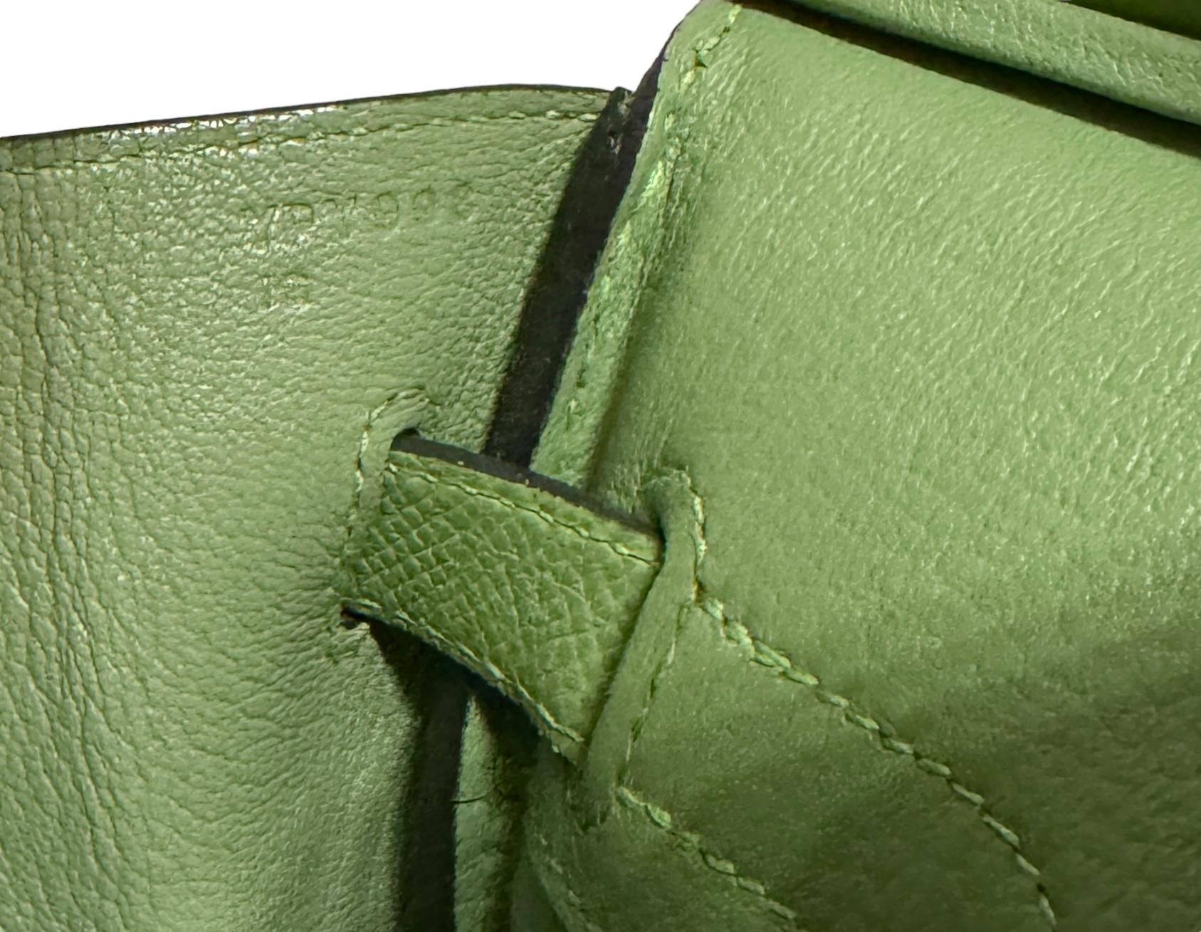 Hermes Birkin 30 Vert Criquet Vert Epsom Leather Handbag Gold Hardware 2020 en vente 5