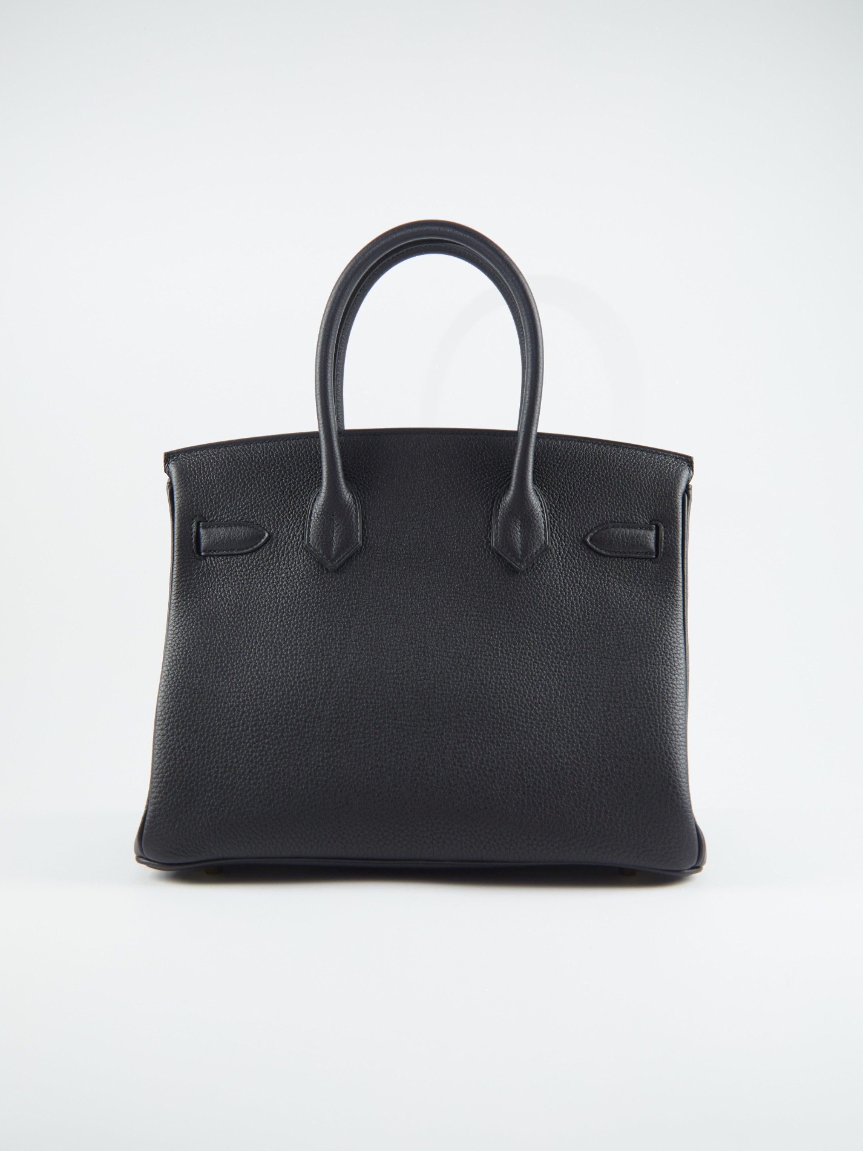 Women's or Men's HERMÈS BIRKIN 30CM BLACK Togo Leather with Gold Hardware For Sale