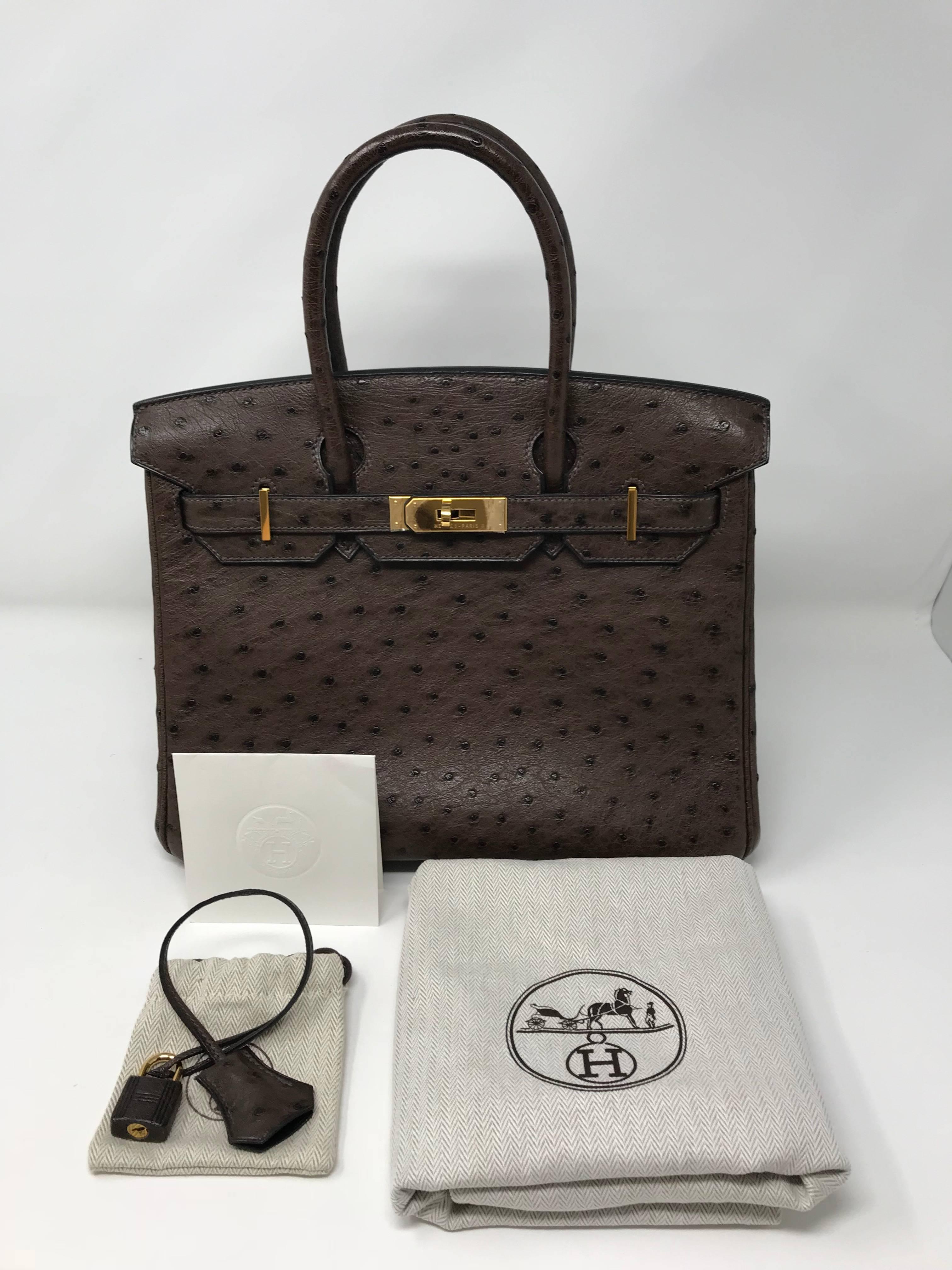 Hermes Birkin 30cm Chocolate Brown Ostrich For Sale 4