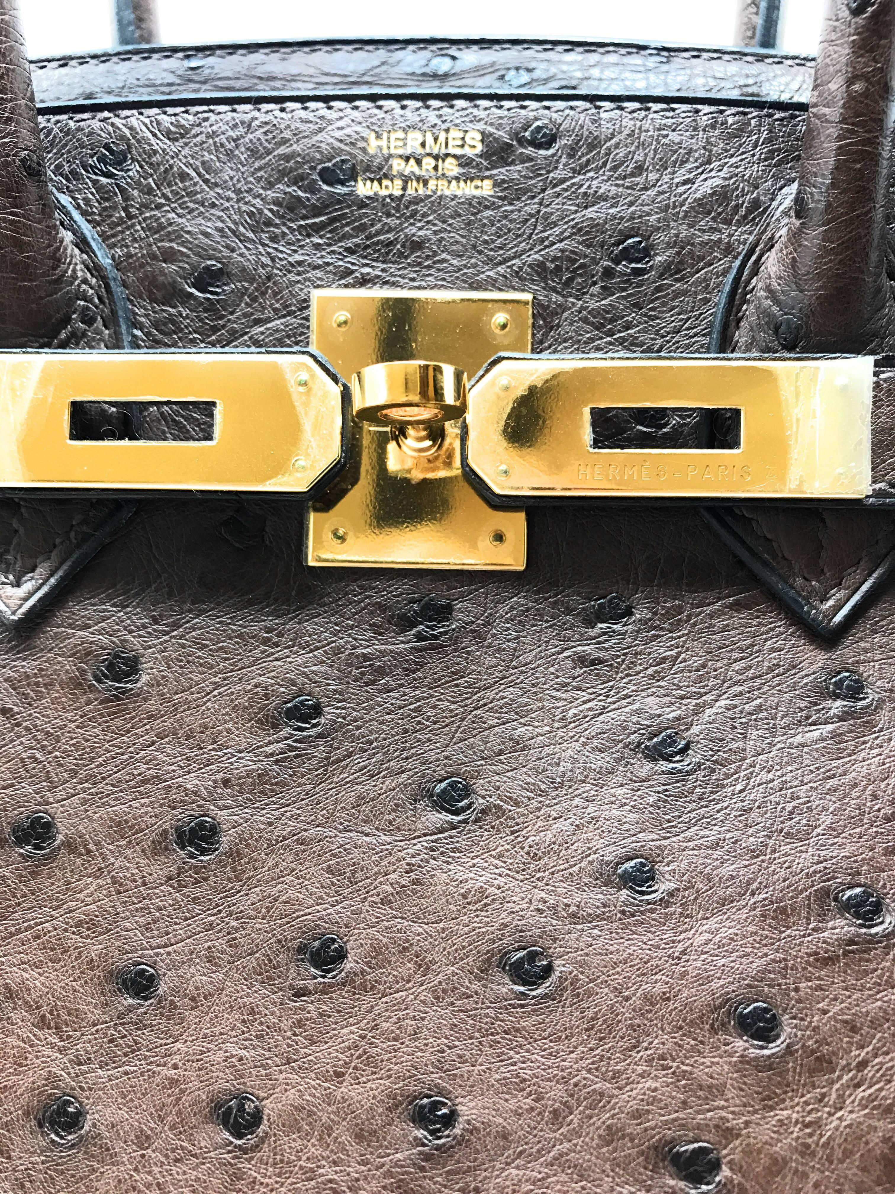 Hermes Birkin 30cm Chocolate Brown Ostrich In Excellent Condition For Sale In Los Angeles, CA