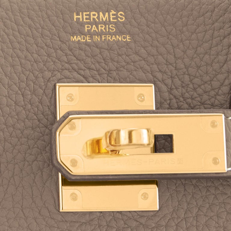 Hermes Birkin 30cm Etoupe Togo Birkin Gold Taupe Bag Z Stamp, 2021 For Sale 7