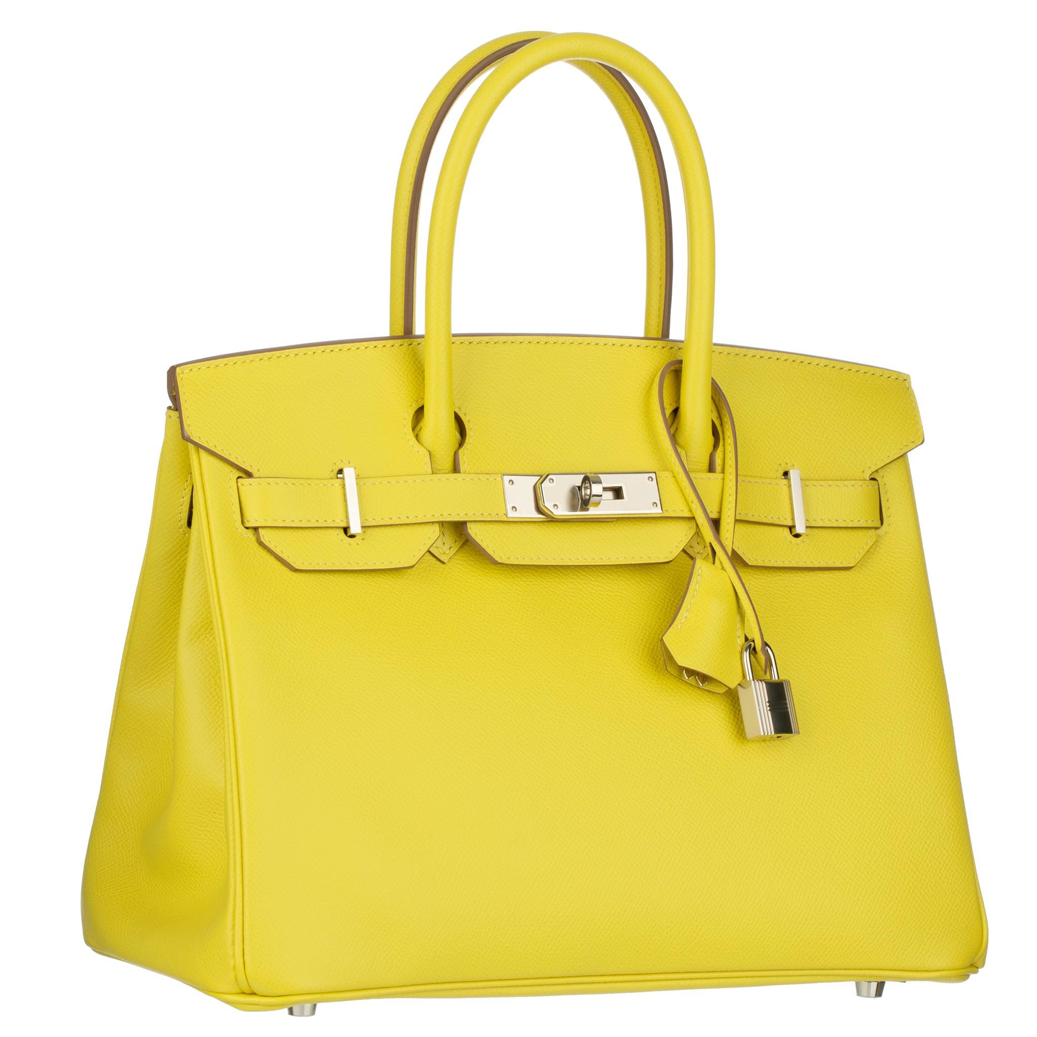 Brand: Hermes
Product: Birkin Retourne

Size:
CM: L 30 cm x H 21 cm x D 15 cm
INCH: W 12
