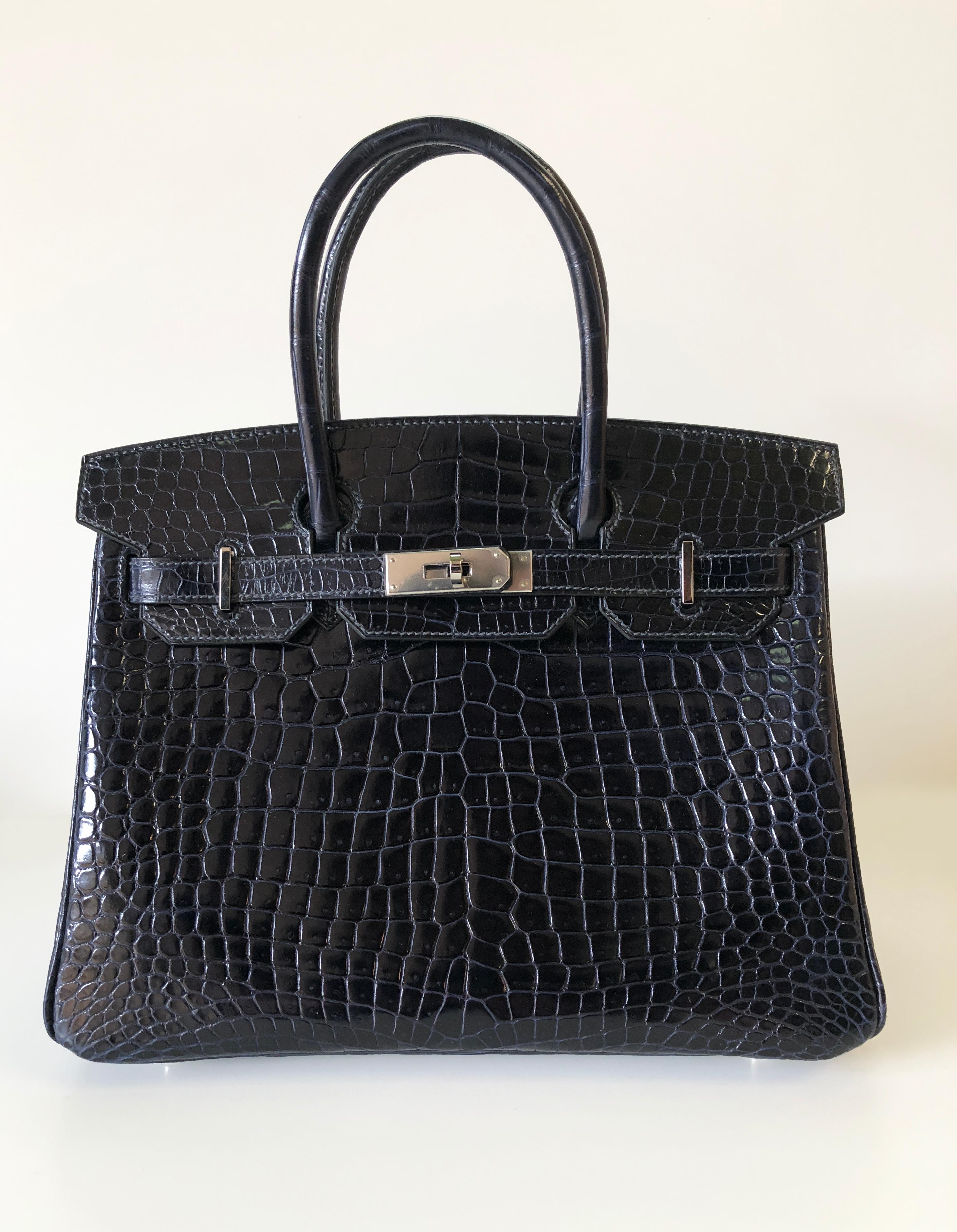 Hermes Birkin 30cm, Marine Porosus Crocodile with Palladium Hardware In Excellent Condition For Sale In London, GB