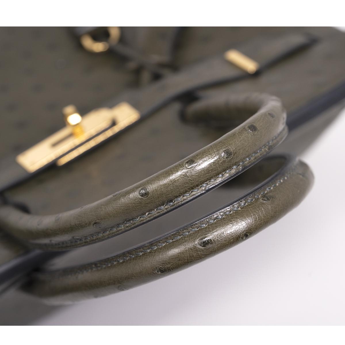 Hermes Birkin 30cm Ostrich Leather Exotic Vert Olive Gold Tone Hardware Handbag  For Sale 2