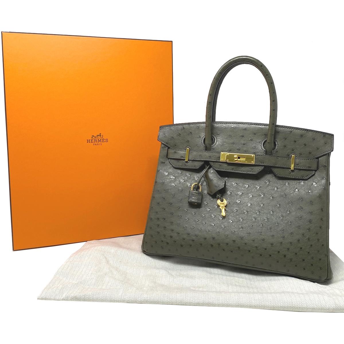 Hermes Birkin 30cm Ostrich Leather Exotic Vert Olive Gold Tone Hardware Handbag  For Sale 4