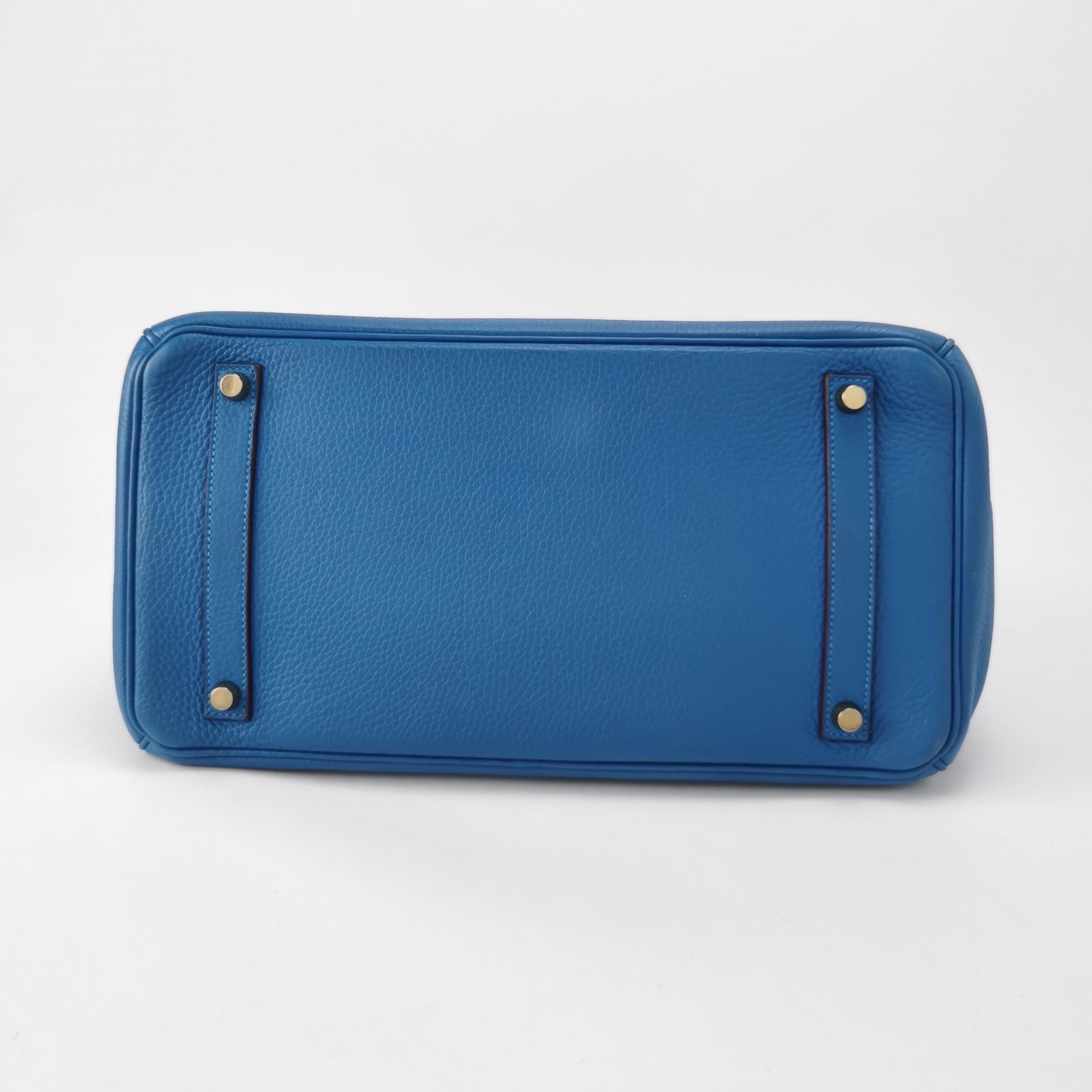 Hermes Birkin 35 7Q Mykonos Blue Togo Calfskin Leather Gold Hardware 2011 In Good Condition For Sale In AUBERVILLIERS, FR