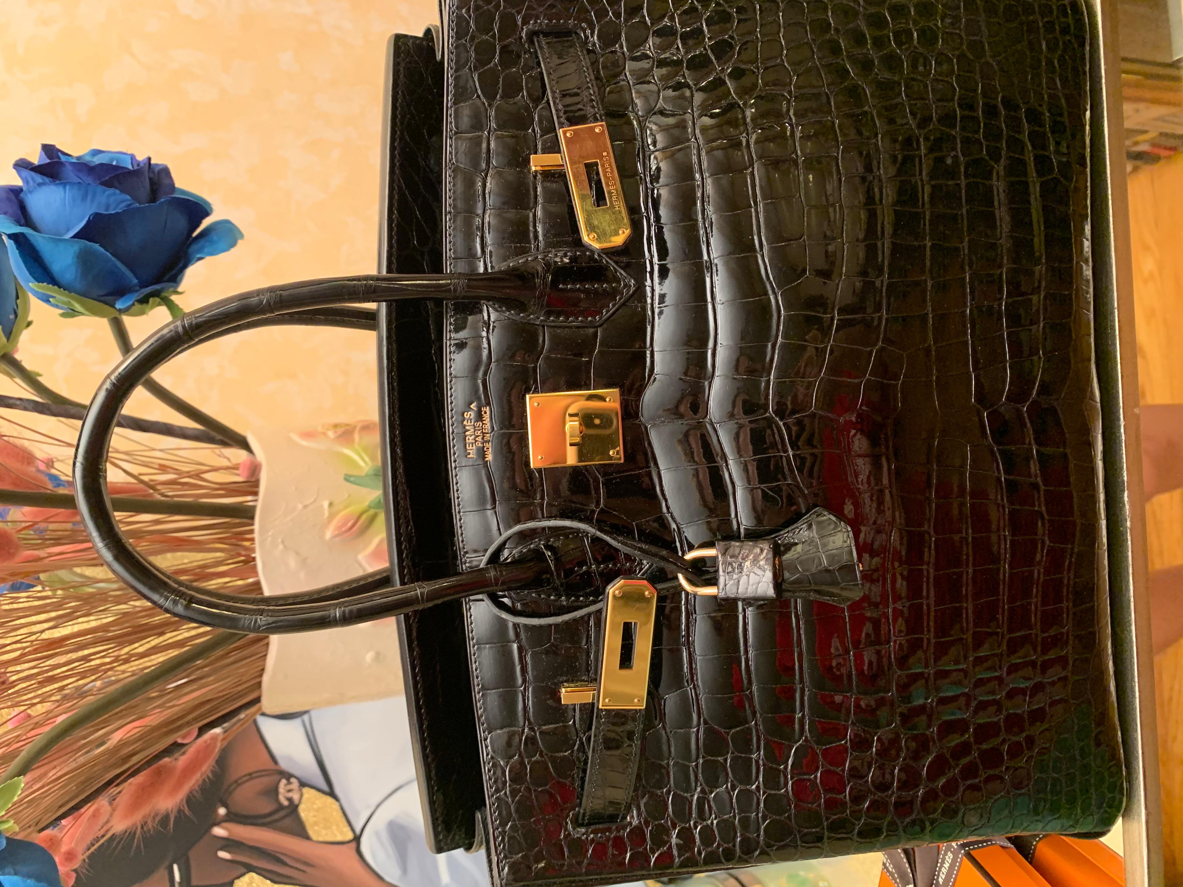 Hermes Birkin 35 Bolso Cocodrilo Porosus Negro Herrajes dorados en venta 4