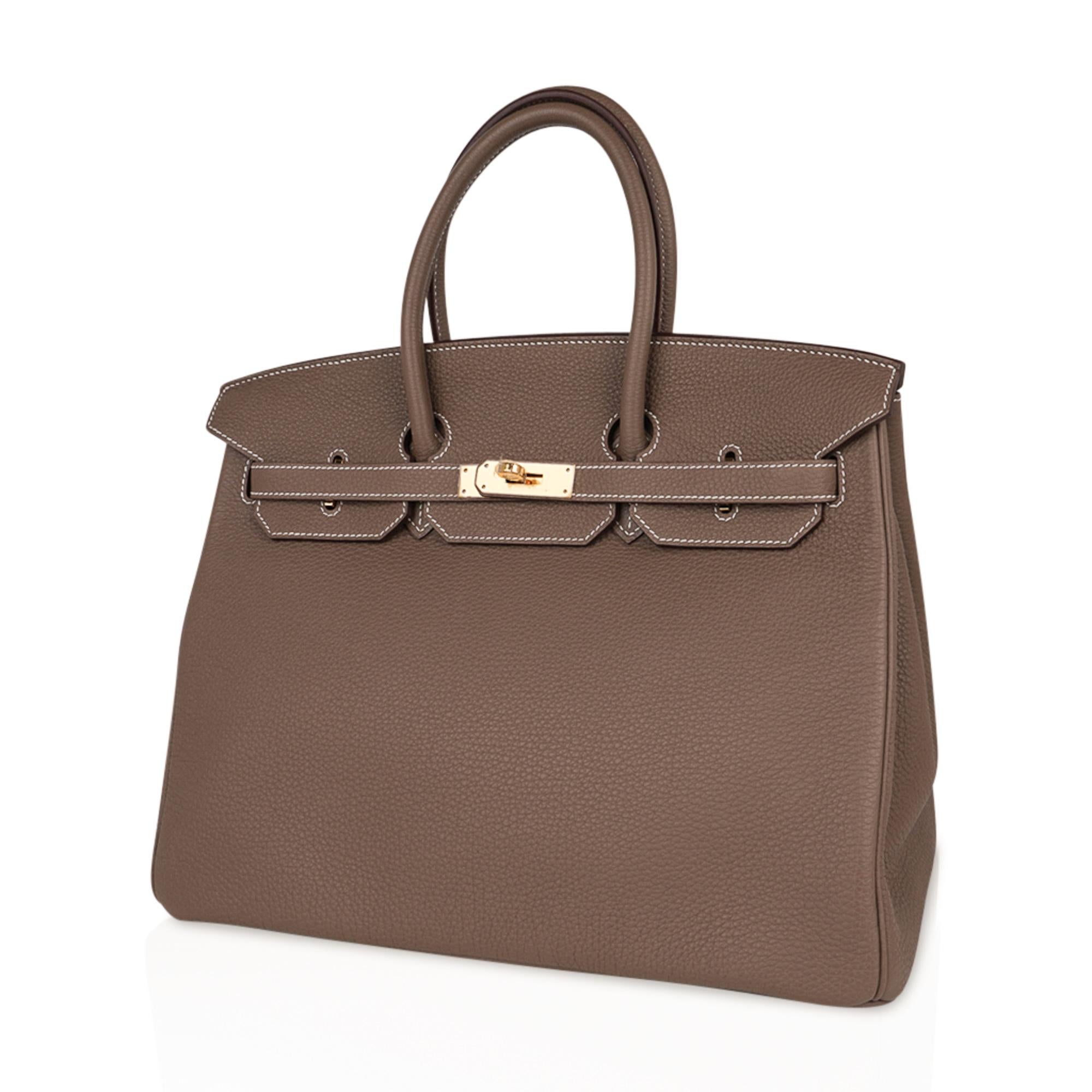 Hermes Birkin 35 Bag Etoupe Gold Hardware Togo Leather Neutral Taupe In New Condition In Miami, FL