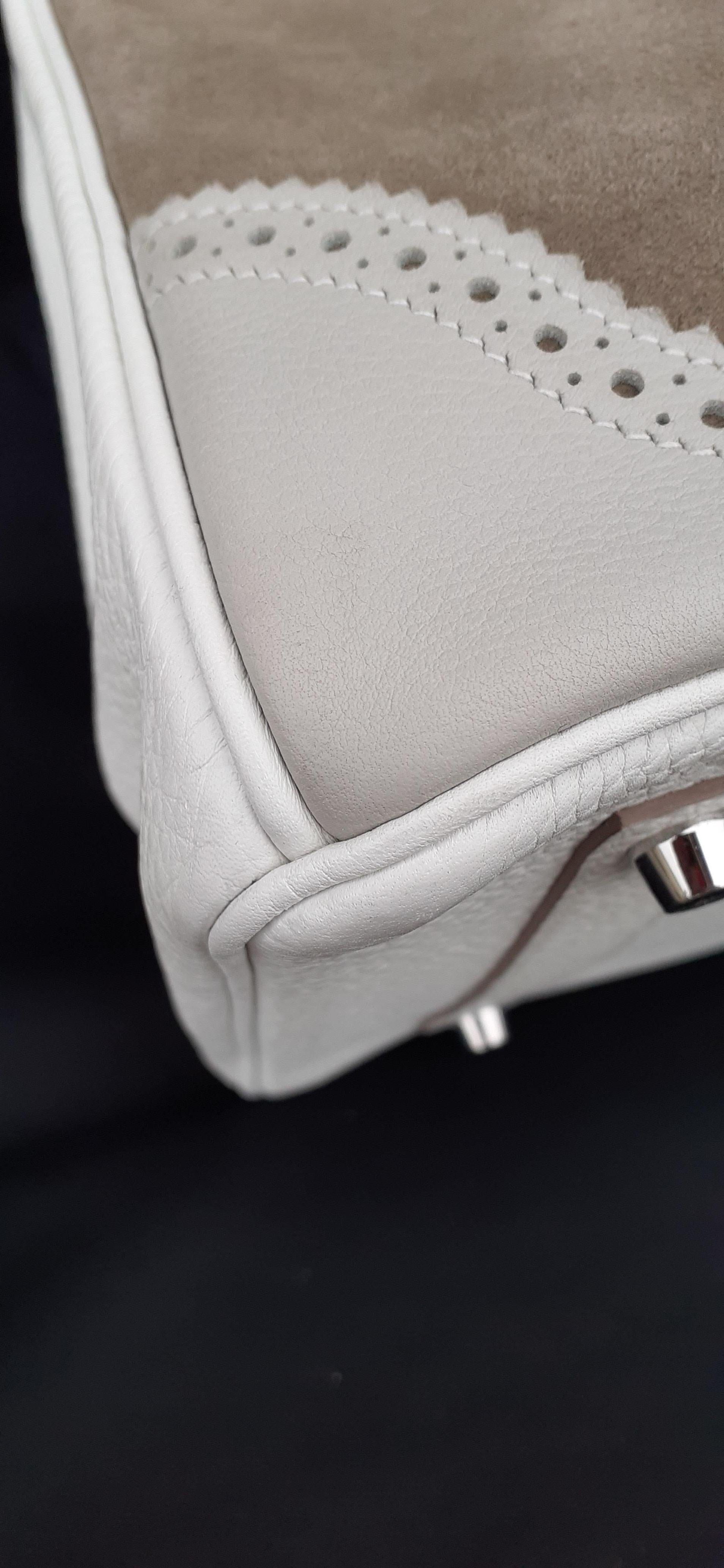 Hermès Birkin 35 Sac Limited Edition Ghillies Grizzly Doblis Grey White Caillou en vente 3