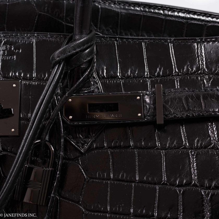 Hermès Birkin 35 Black Matte Niloticus Crocodile PVD Black Hardware Bag For Sale 1