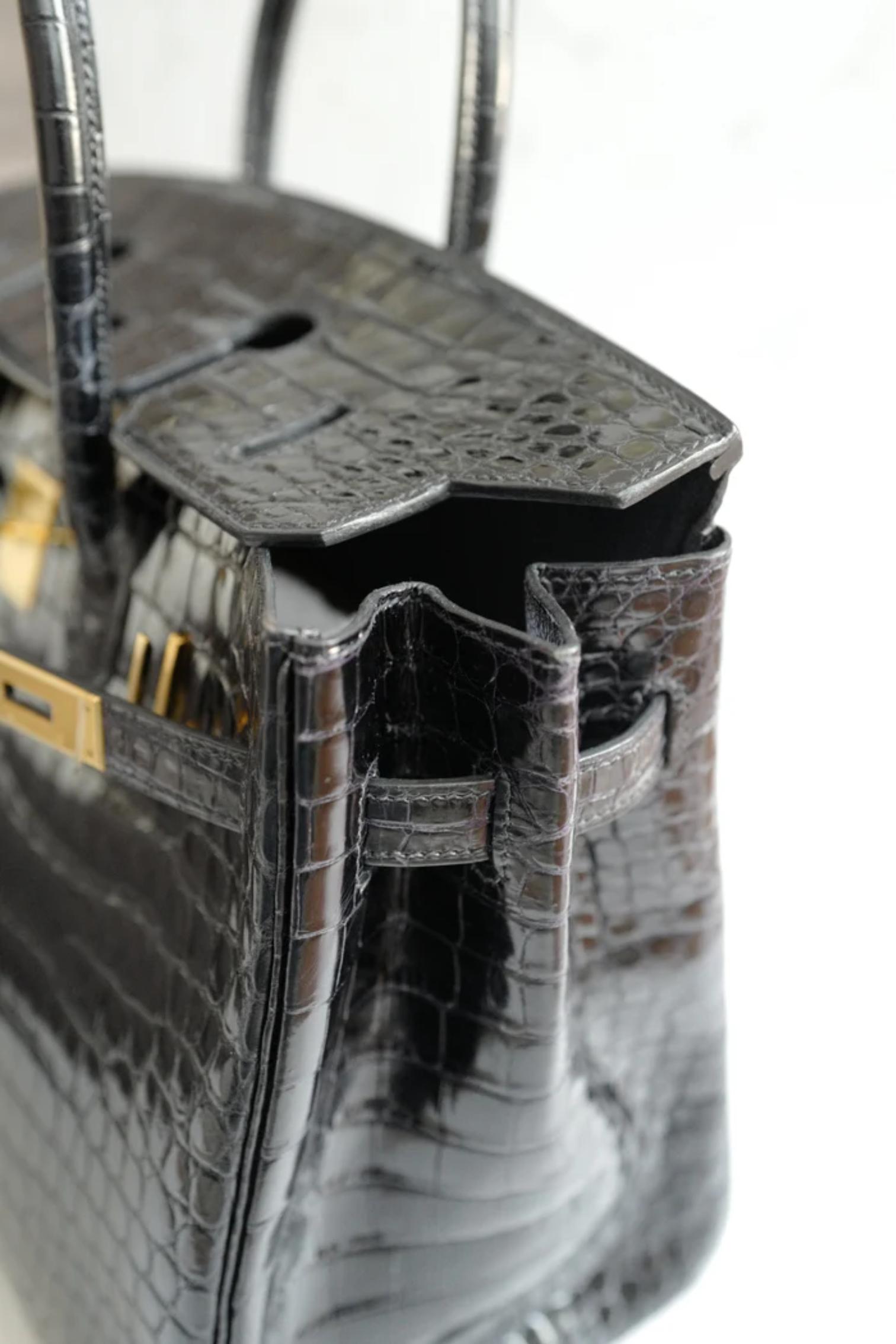 Hermès Birkin 35 Noir Crocodile Porosus brillant Or HW #D Preowned Condition en vente 13