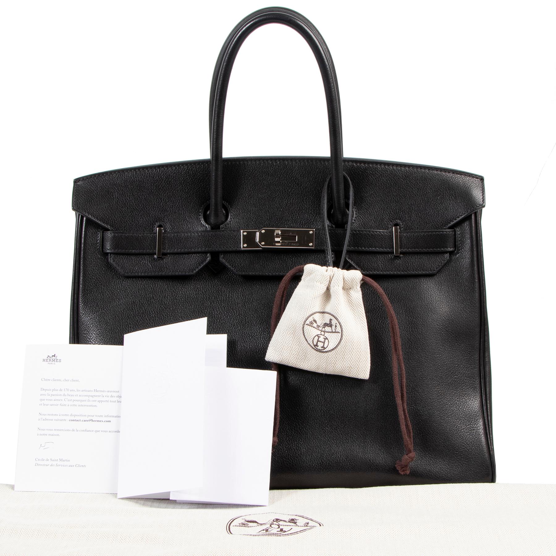 Excellent condition

Hermès Birkin 35 Black Veau Evergrain PHW

This stunning black Hermès Birknin bag is crafted out of amazingly beautiful Veau Evergrain leather.

The palladium toned hardware makes this even more stunning to carry around!

Comes