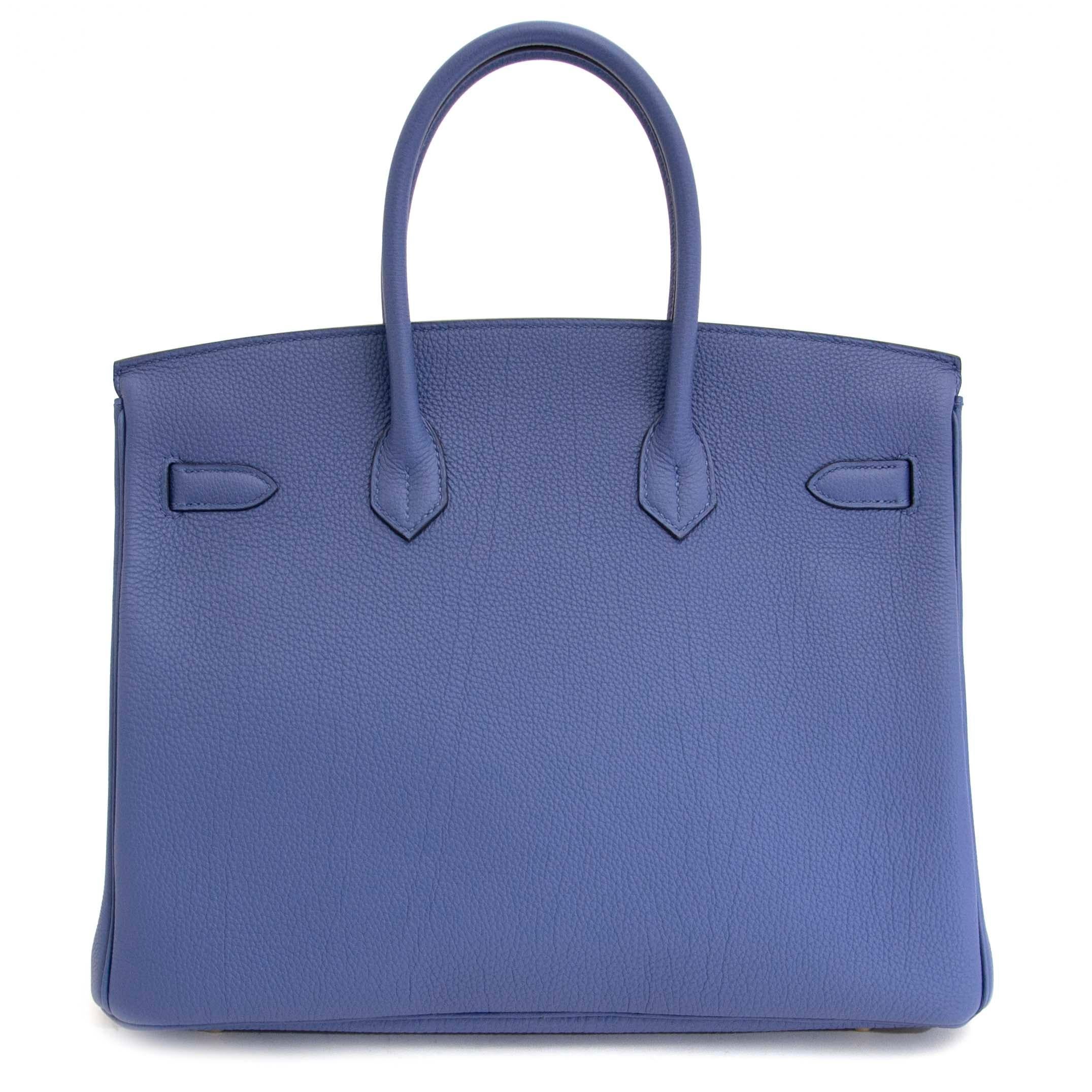 Hermès Birkin 35 Bleu Brighton Epsom GHW

The height of luxury, the epitome of style, ... The world's most wanted bag is now for sale!

This brand new bag in Bleu Brighton comes straight from the store and is crafted out of preciously structured
