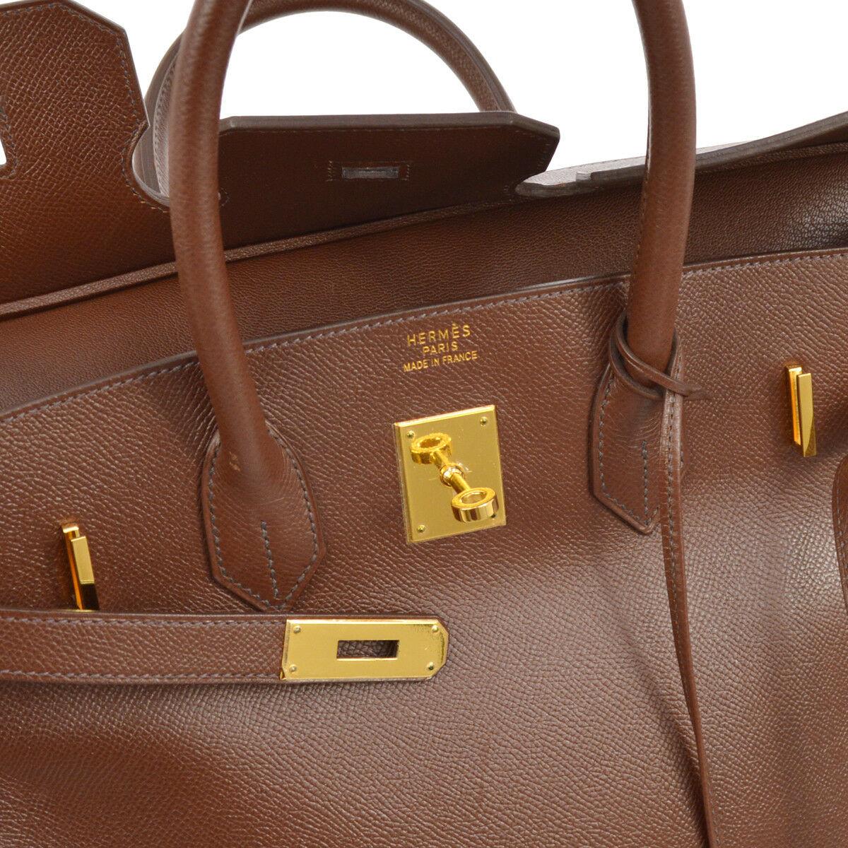 Hermes Birkin 35 Brown Leather Gold Top Carryall Handle Satchel Travel Tote Bag In Good Condition In Chicago, IL