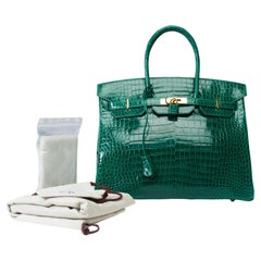 Hermès Birkin 35 cm handbag in emerald green Crocodile, GHW