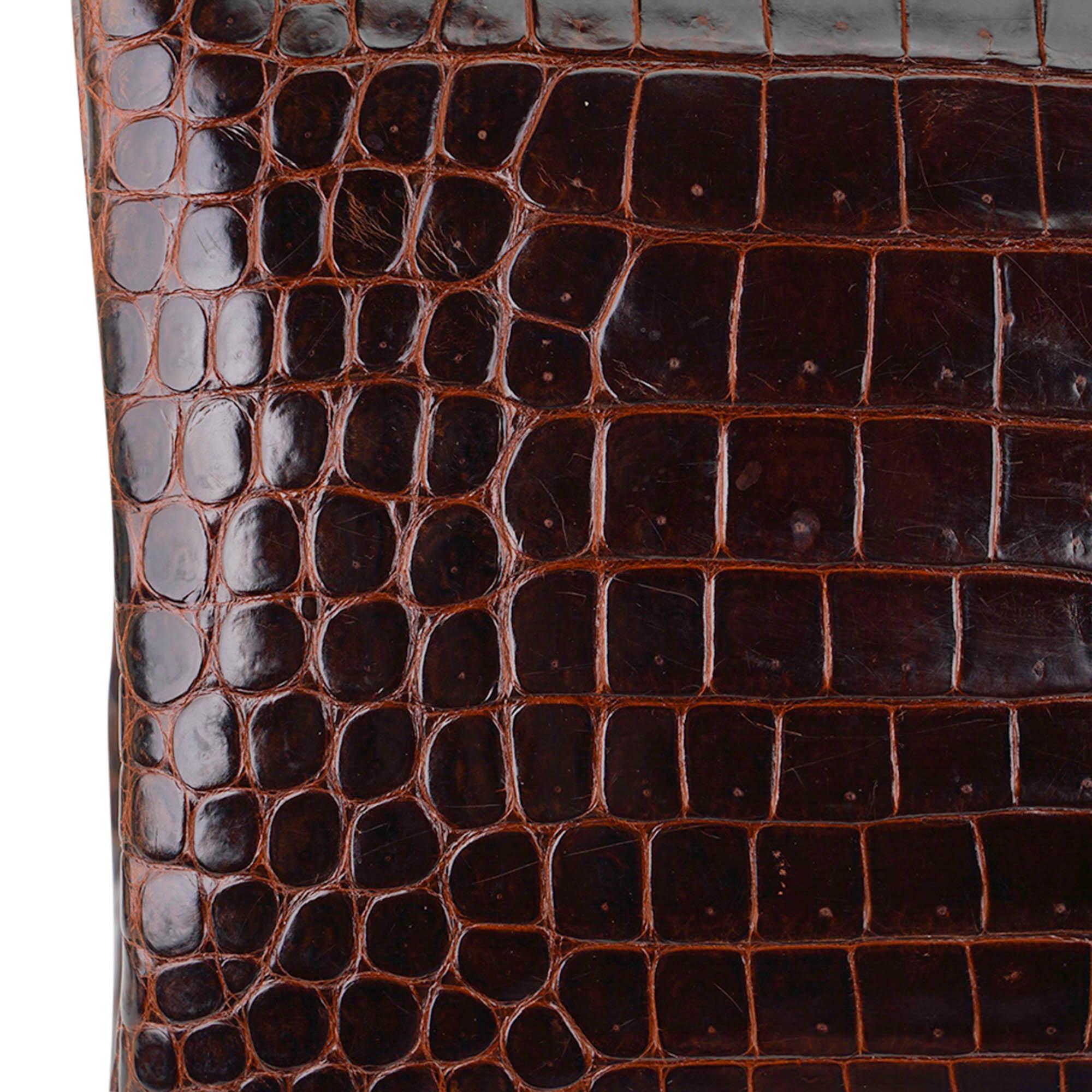 Hermes Birkin 35 Cocoan Porosus Crocodile Bag Gold Hardware For Sale 10