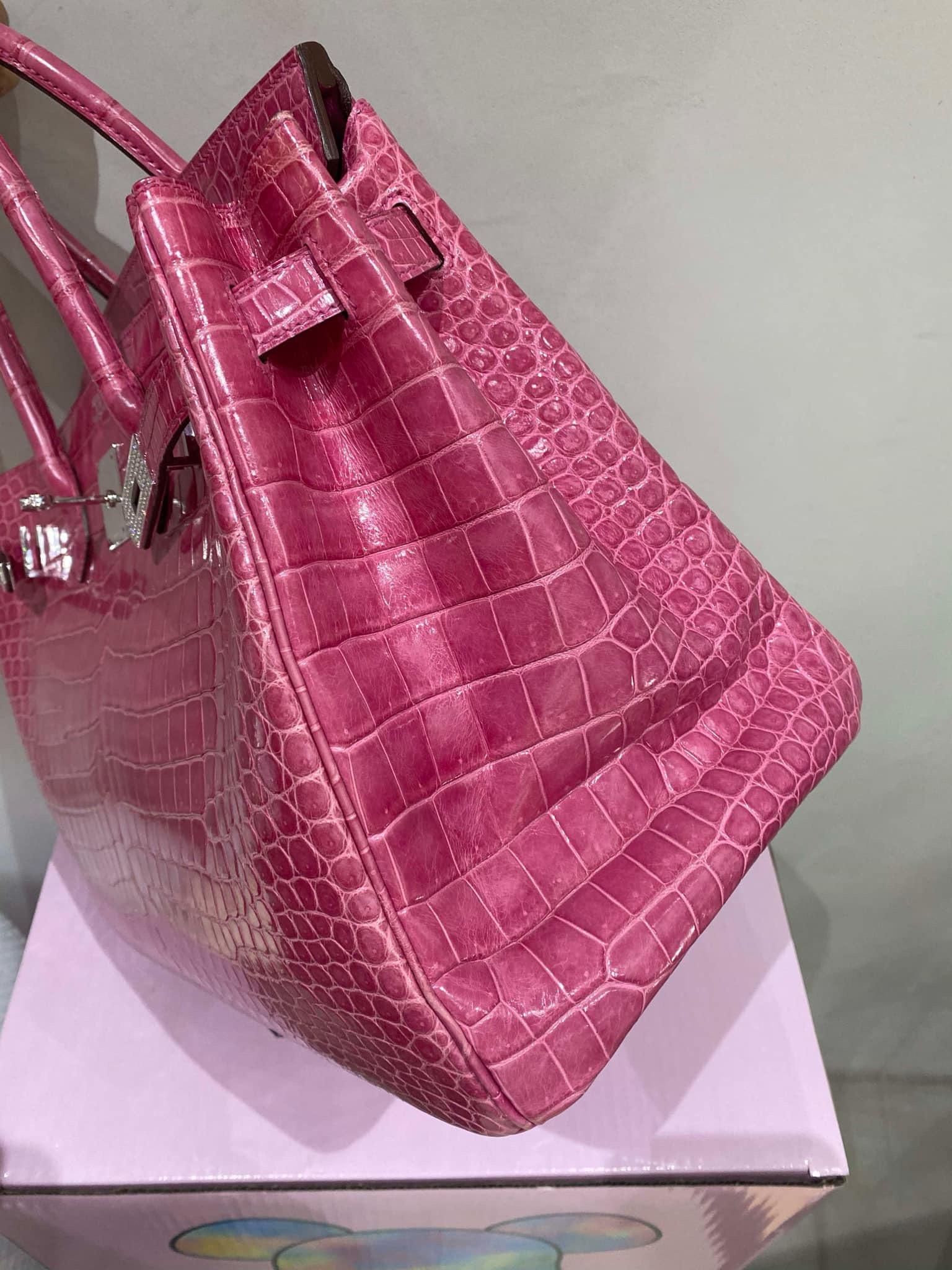 Hermes Birkin 35 Fuchsia Porosus Crocodile Diamond 18K White Gold Bag For Sale 6