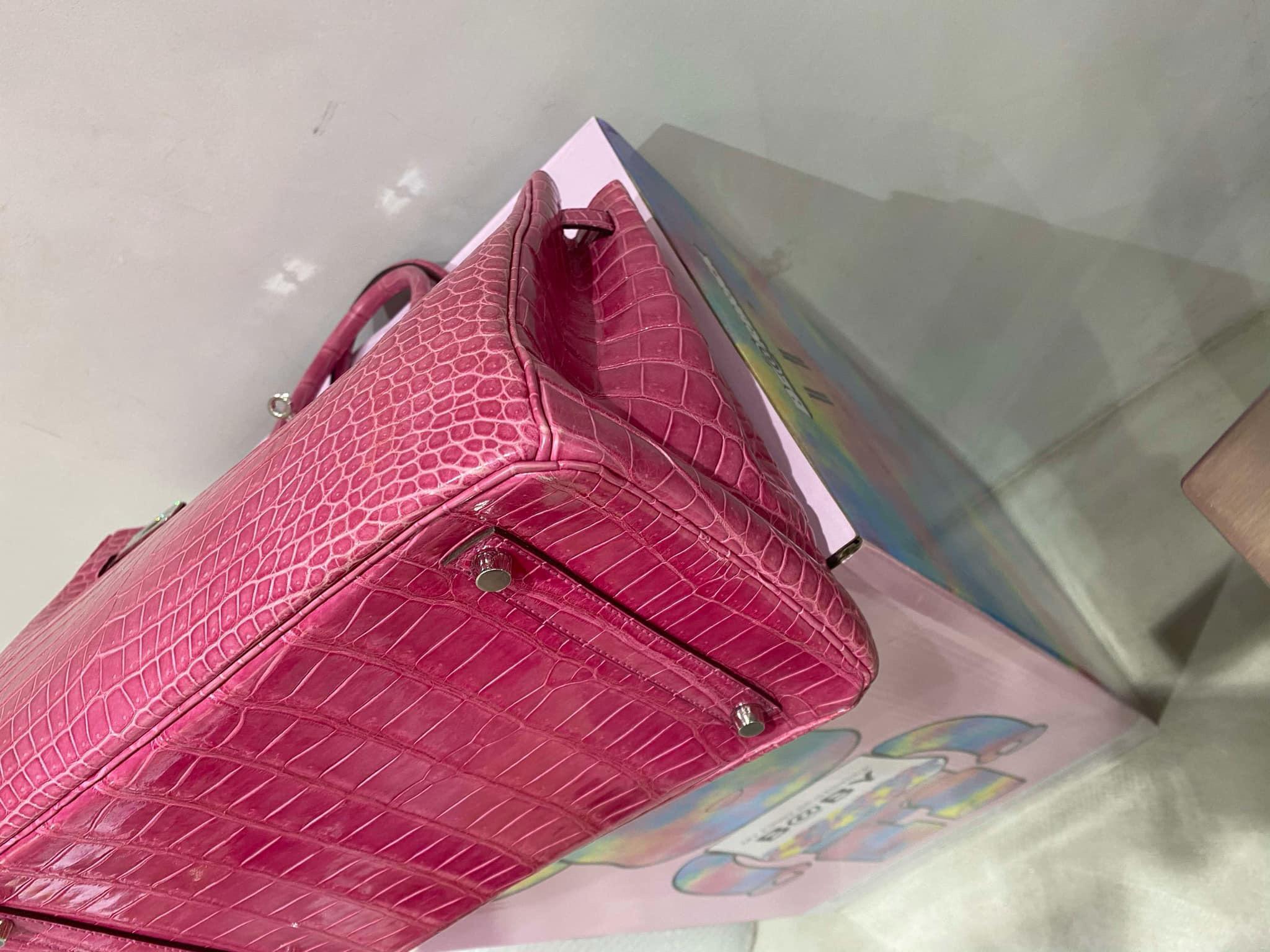 Hermes Birkin 35 Fuchsia Porosus Crocodile Diamond 18K White Gold Bag For Sale 12