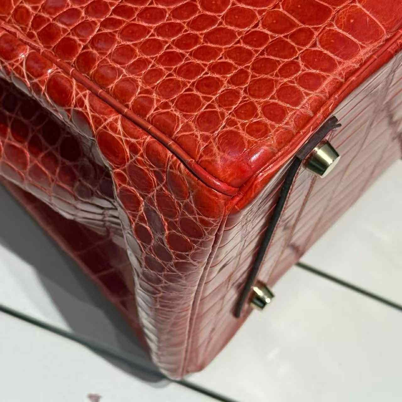Hermes Birkin 35 Geranium Shiny Porosus Crocodile Bag GHW For Sale 6