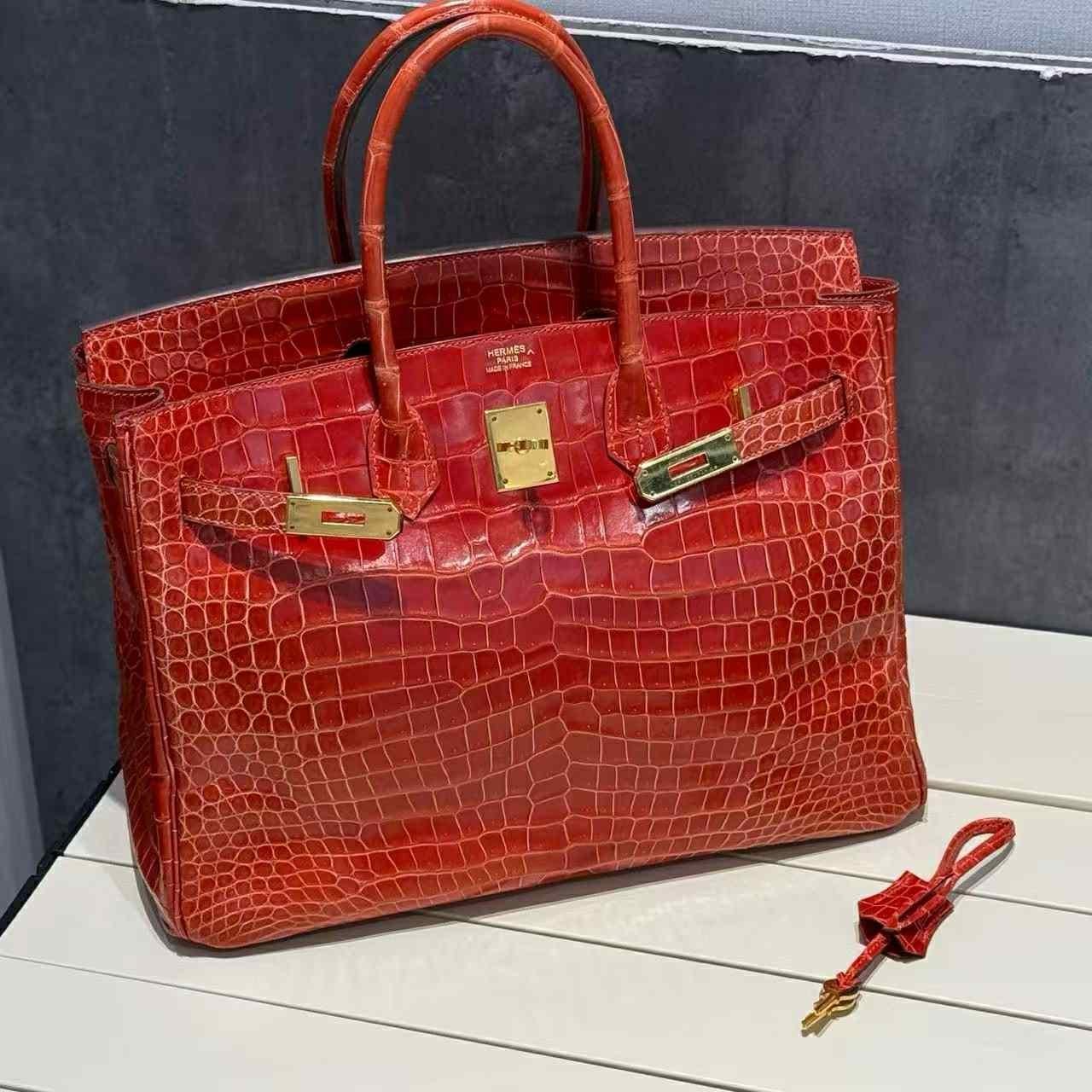 Hermes Birkin 35 Geranium Shiny Porosus Crocodile Bag GHW For Sale 1