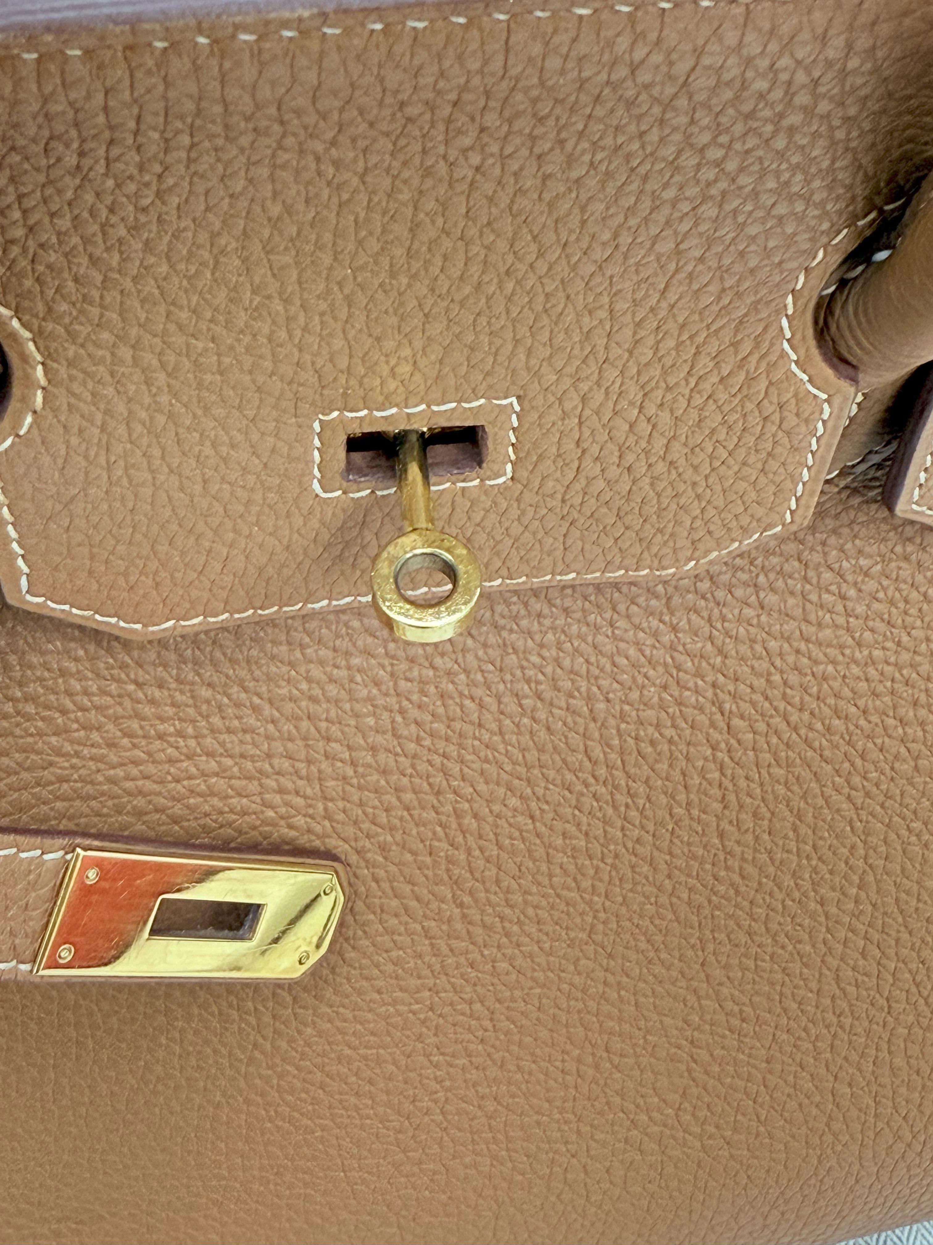 Hermes Birkin 35 Gold Togo Leather With Gold Hardware Handbag en vente 5