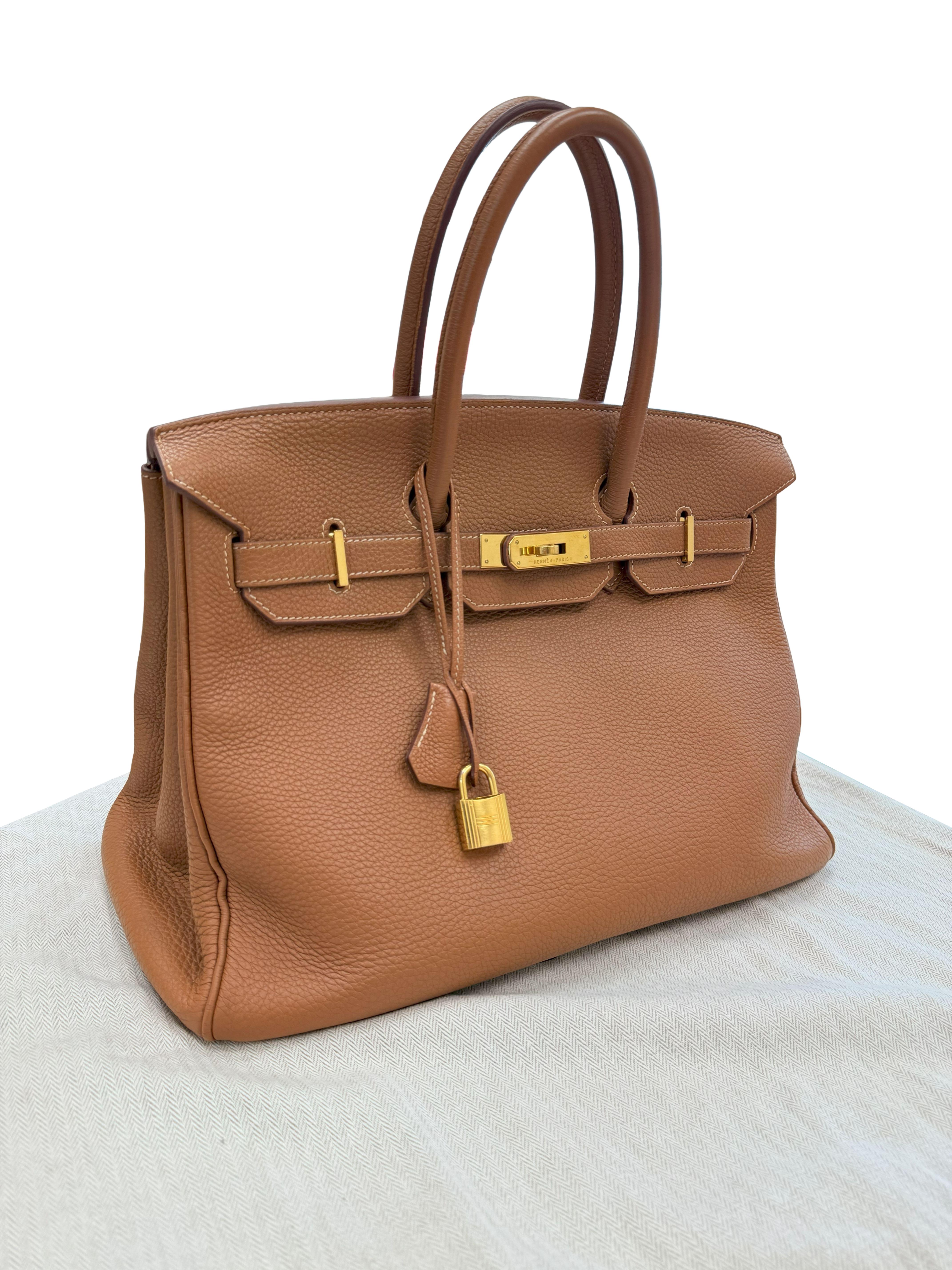 Hermes Birkin 35 Gold Togo Leather With Gold Hardware Handbag Bon état - En vente à Aventura, FL