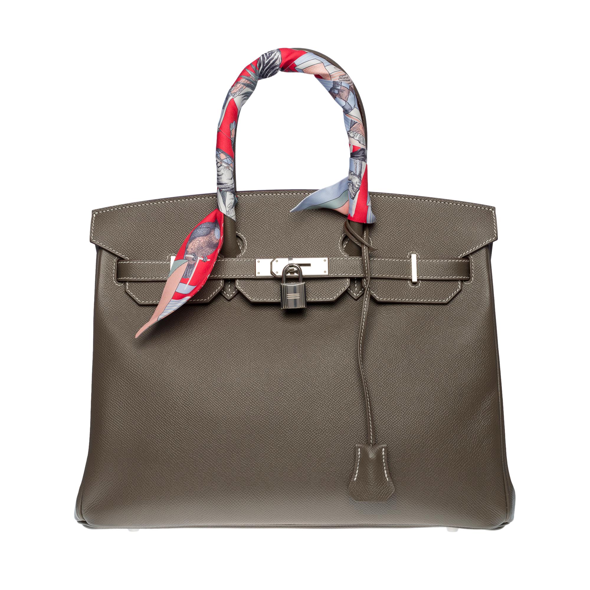 Exquisite & Rare Hermes Birkin 35 HSS (Special Order/Horseshoe) handbag in etoupe Epsom leather with white stitches, Palladium Silver Metal hardware, double handle in grey leather for hand carrying

Flap closure
Inner lining in grey leather, one