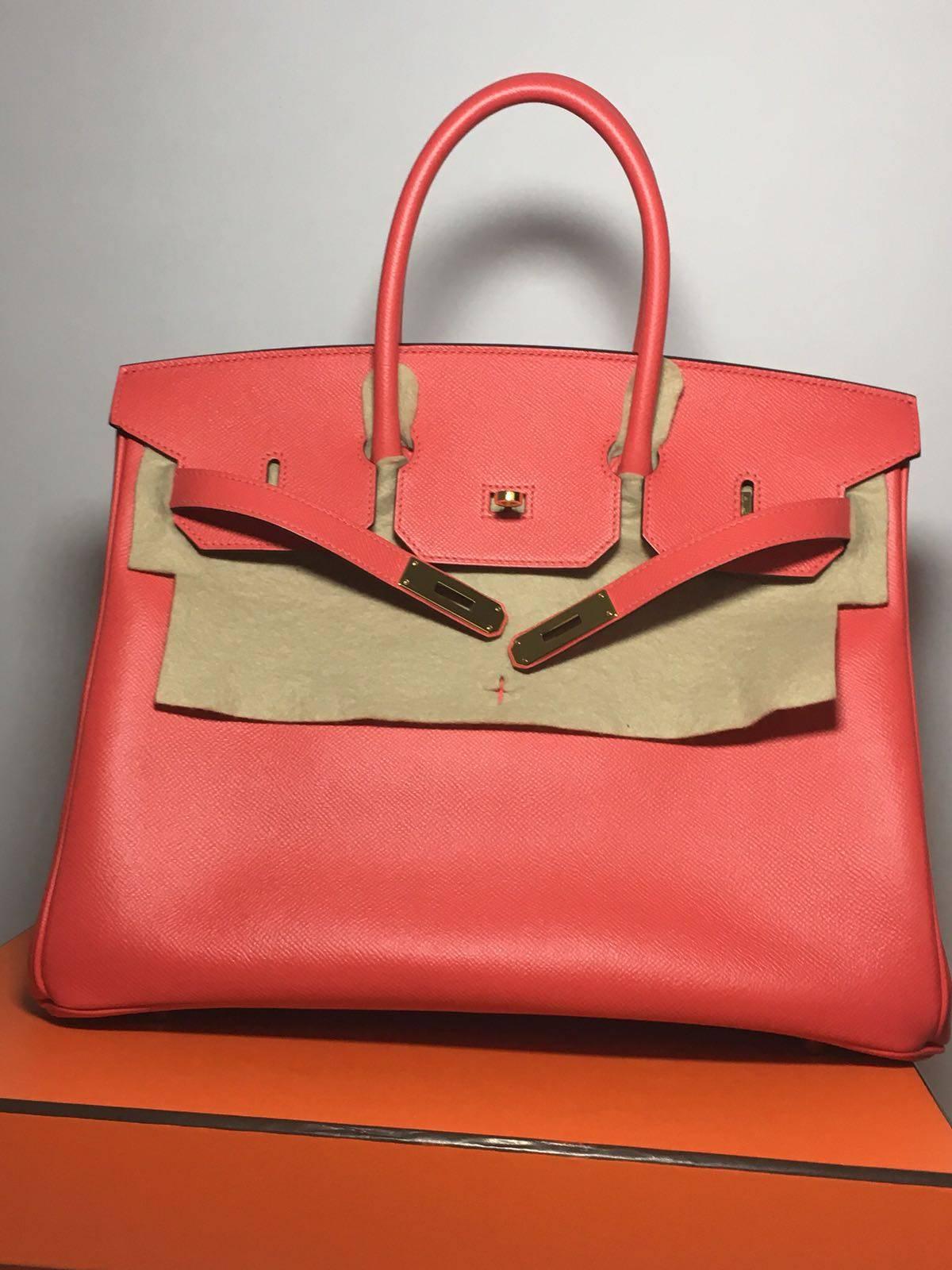 For sale a Birkin hermes 35 in Jaipur Pink Epson Leather.

Excellent condition, just worn once

Coomes with invoece, box and dust bag.

