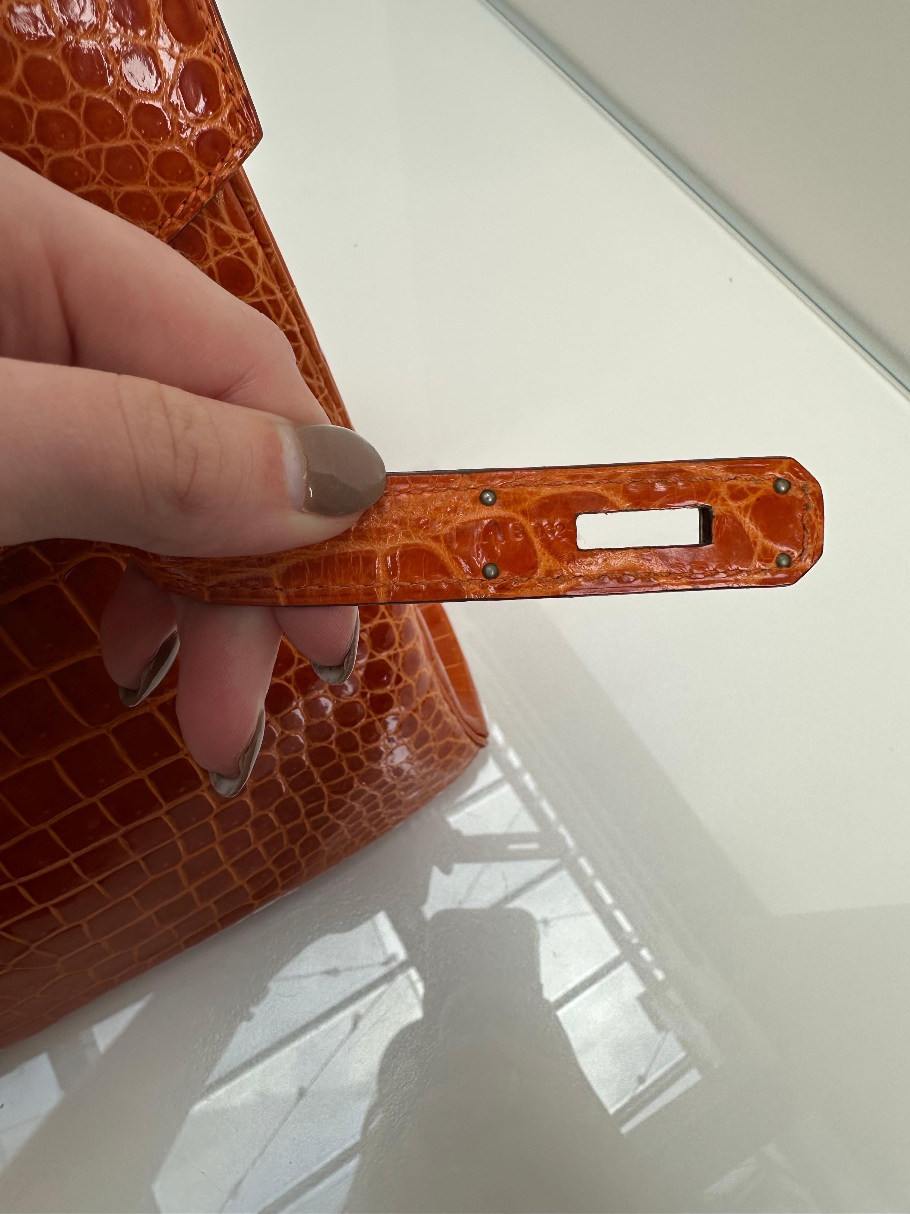 Hermes Birkin 35 Orange Glänzend Porosus Krokodil Palladium Hardware für Damen oder Herren im Angebot