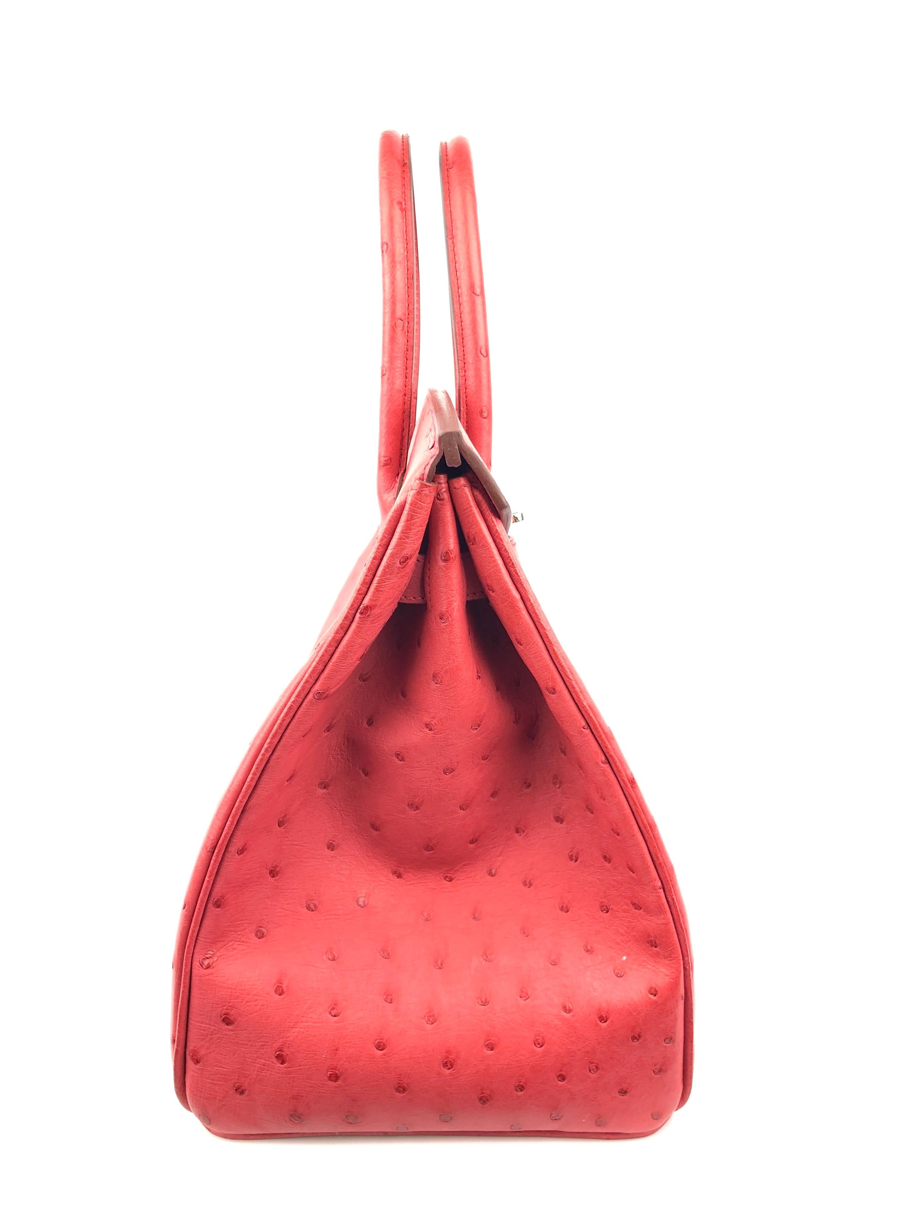 Hermès - Sac Birkin 35 en autruche Bougainvillea rose et rouge avec finitions en palladium 2