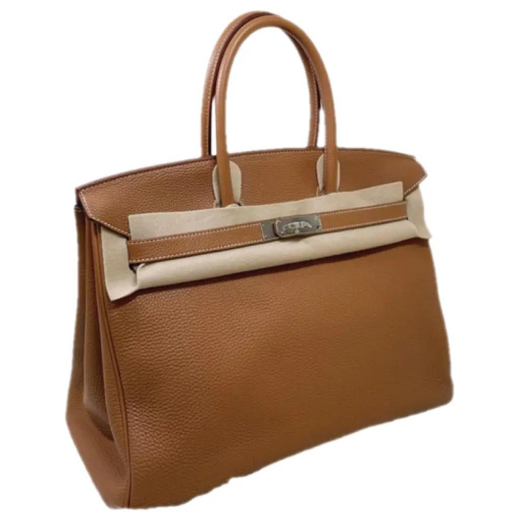 Hermès Birkin 35 togo leather
stamp P 
comes with dust, keys, lock-it and clochette
measurements: 35 * 25 * 18 cm
