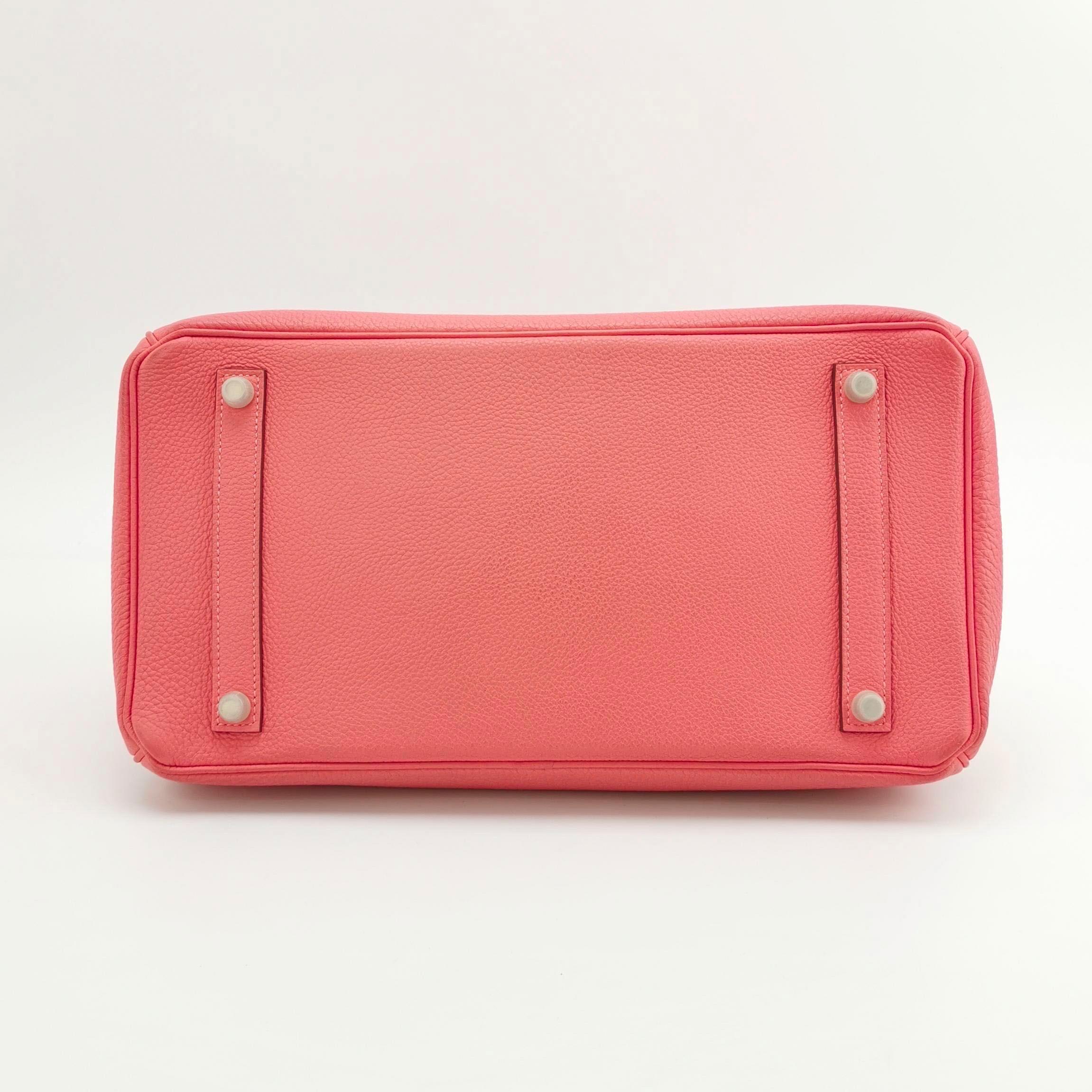 Condition: EXCELLENT

Overall light signs of use. Scratches on leather and hardware.  Rubbing on the corners, handles, wax on the edges. Original condition. 

DETAILS

Brand: Hermes
Birkin 35
Exterior Color: U5 Rose Lipstick Pink
Togo Calfskin