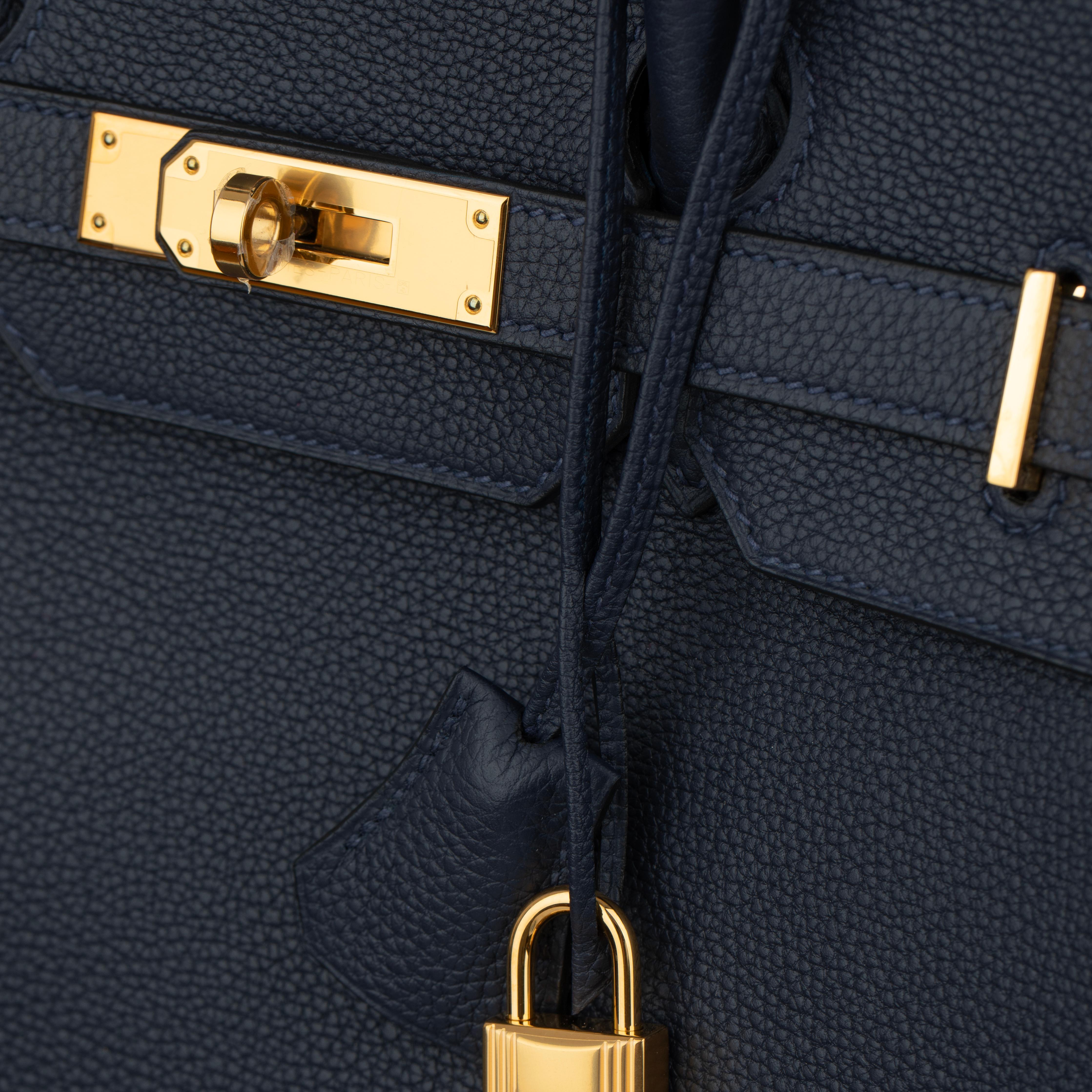 Hermes Birkin 35cm Blue Nuit Togo Leather Gold Hardware For Sale 4