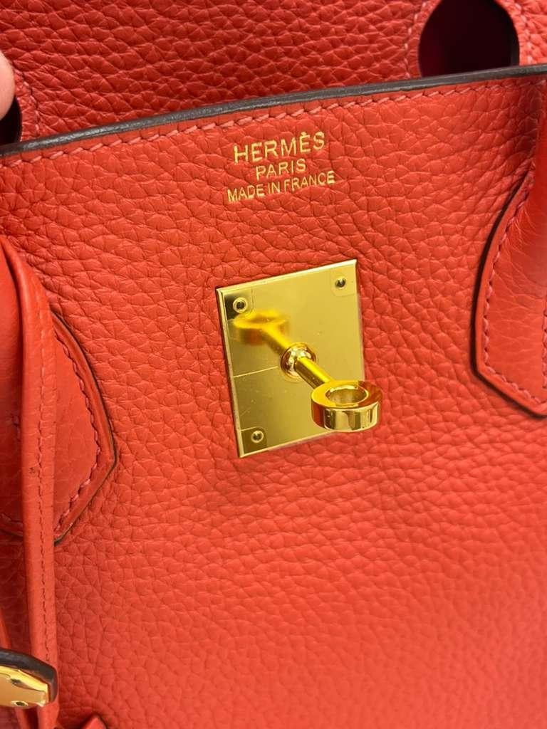 Hermes Birkin 35cm Rouge Pivoine Clemence Leather Gold Hardware Handbag en vente 4