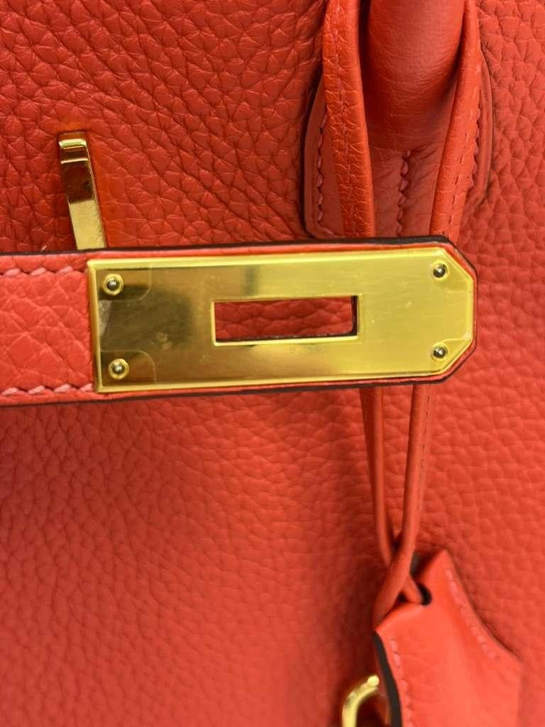 Hermes Birkin 35cm Rouge Pivoine Clemence Leather Gold Hardware Handbag en vente 5