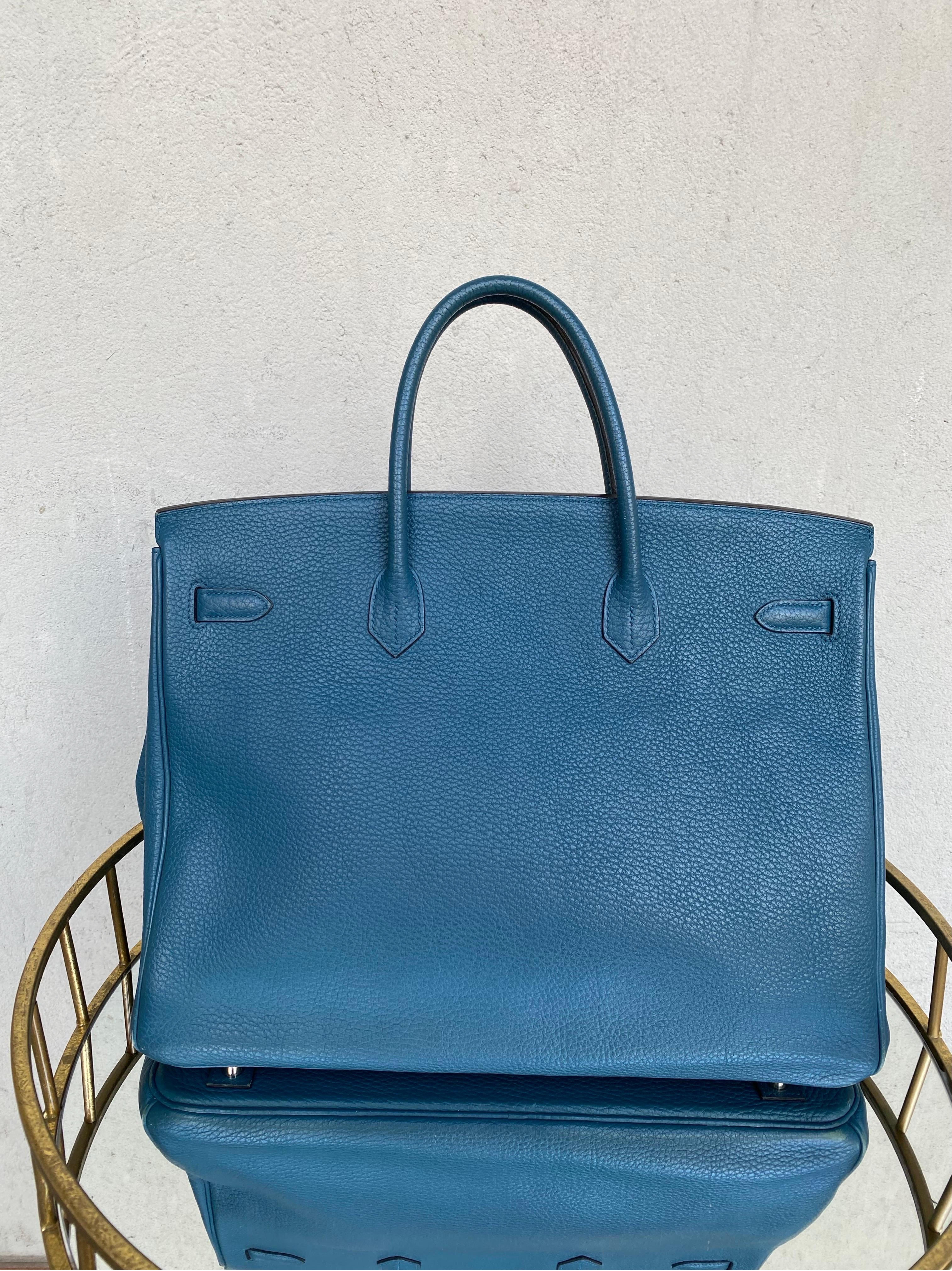 Women's or Men's Hermes Birkin 40 Cobalt leather Bag For Sale