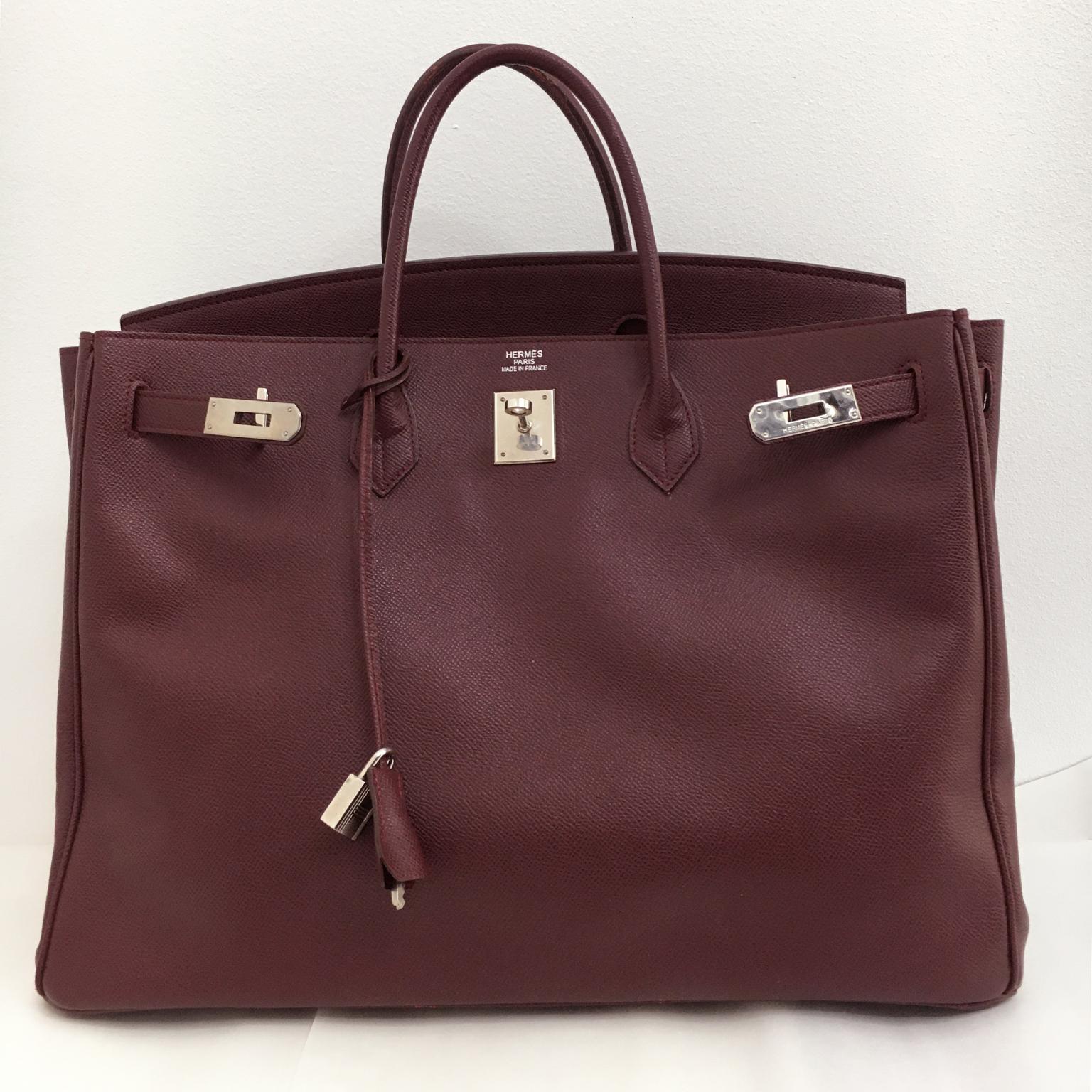 Hermès Bordeaux colour 40 cm Birkin Bag. 
Deep rich red Burgundy Epsom leather with Palladium hardware. 
Stamp Square N (2010). 
Incl. clochette, keys and padlock.

16 x 12 x 8 inch	
40 x 30 x 21 cm

CONDITION:
Condition: This item was pre-owned and