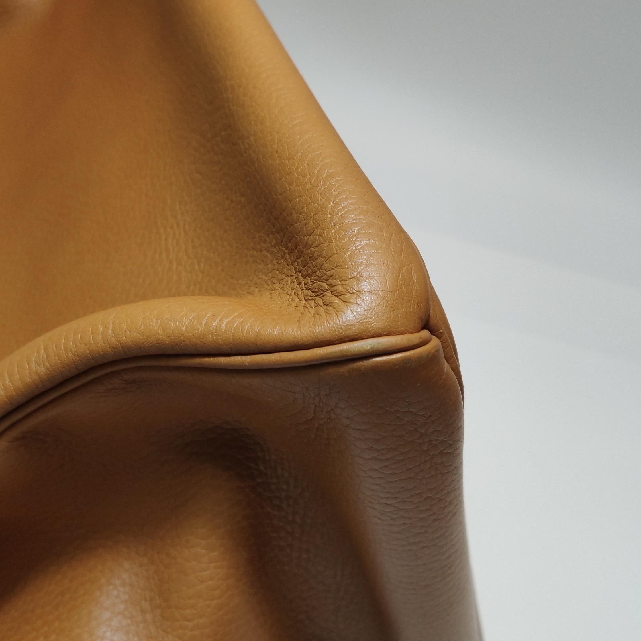 Hermes Birkin 40 Gold TC Clemence Leather Gold Hardware 1994 For Sale 12