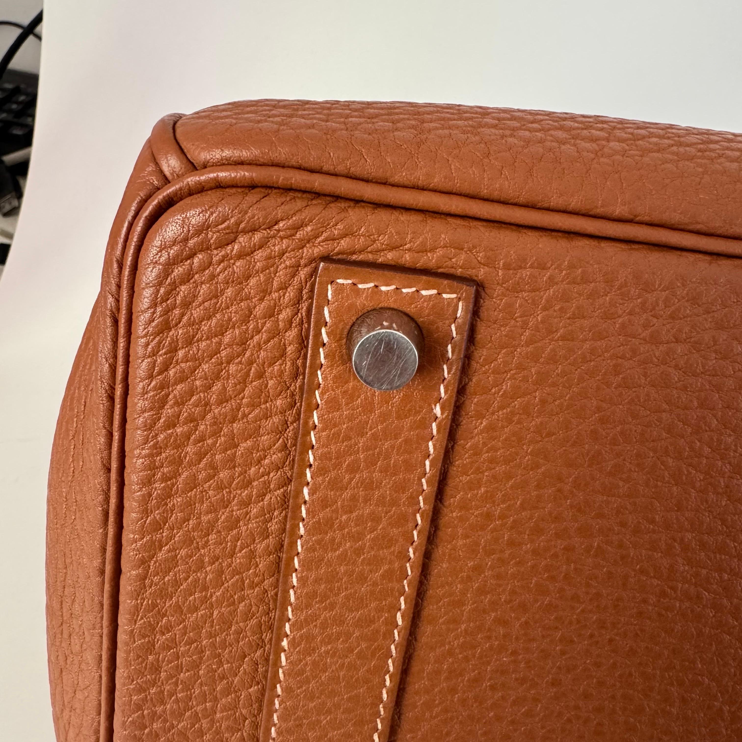 Hermes Birkin 40 Gold Togo Calfskin Leather Palladium Hardware Box M Stamp 2009 For Sale 5