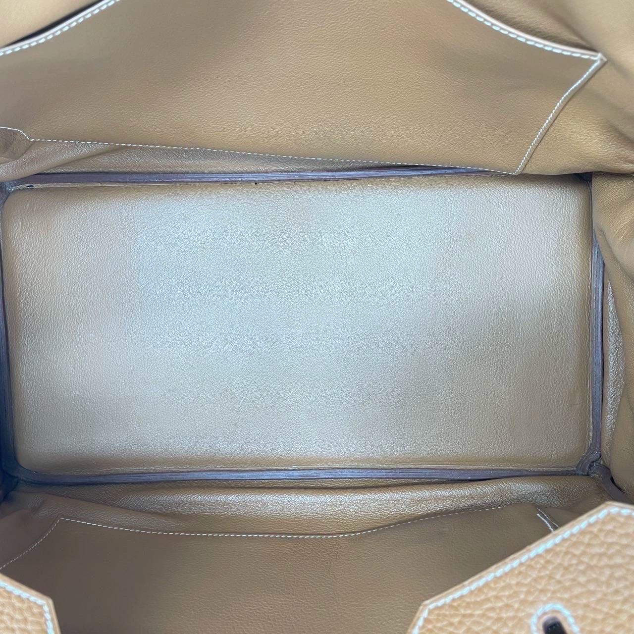 Hermes Birkin 40 Gold Togo Calfskin Leather Palladium Hardware Box M Stamp 2009 For Sale 7