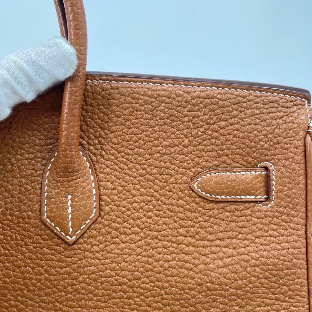 Hermes Birkin 40 Gold Togo Calfskin Leather Palladium Hardware Box M Stamp 2009 For Sale 12