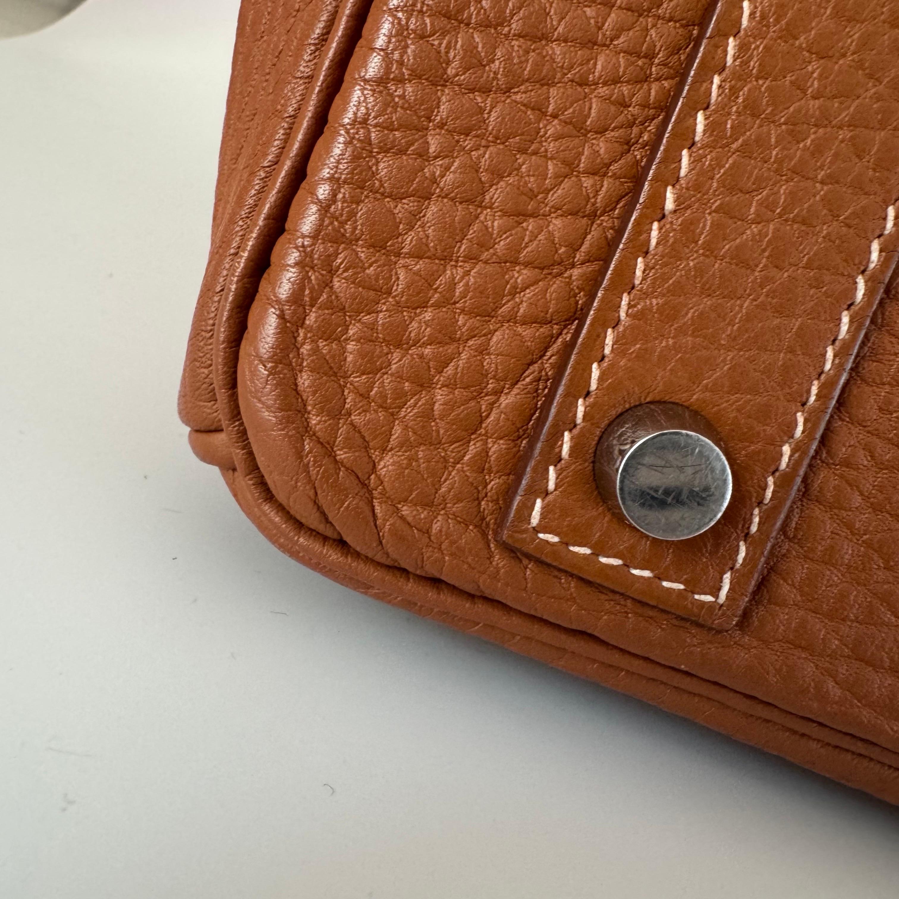 Hermes Birkin 40 Gold Togo Calfskin Leather Palladium Hardware Box M Stamp 2009 For Sale 3