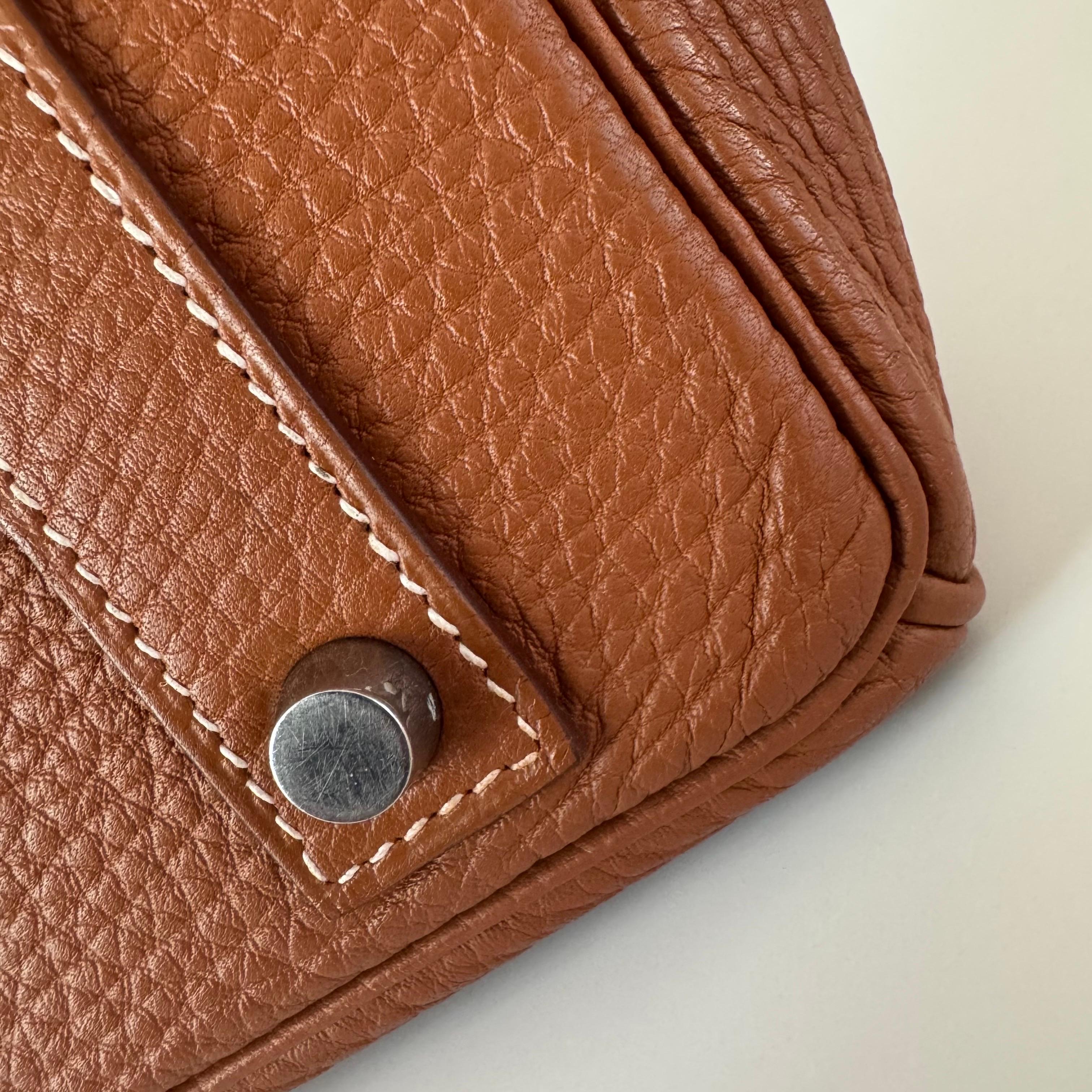 Hermes Birkin 40 Gold Togo Calfskin Leather Palladium Hardware Box M Stamp 2009 For Sale 4