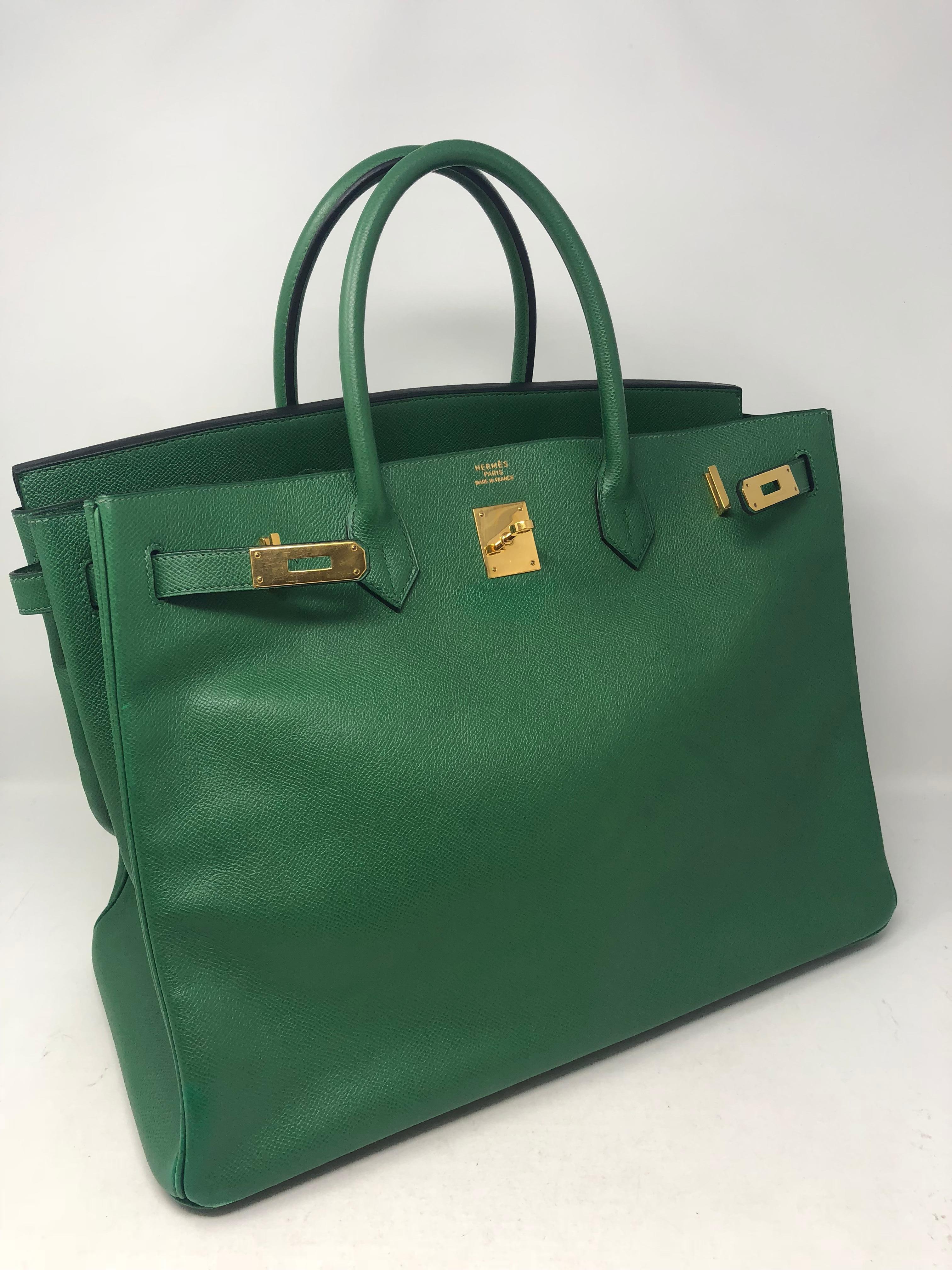 Hermes Birkin 40 Green with gold hardware. Epsom leather. Beautiful emerald green color. Rare size 40. Good condition. Guaranteed authentic. 