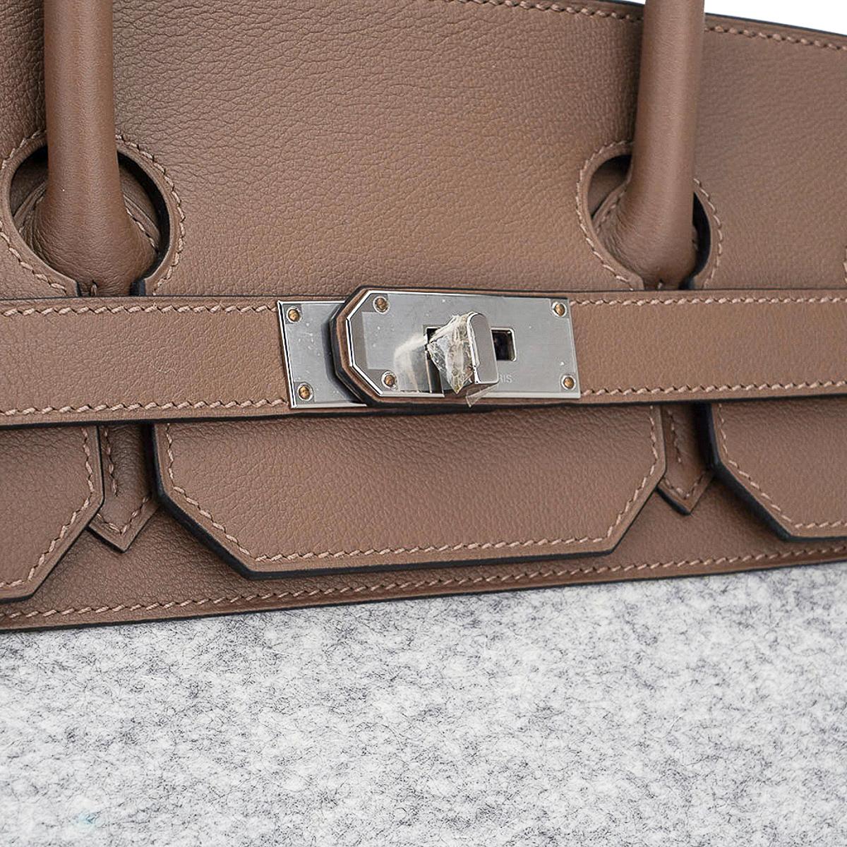 Hermes Birkin 40 HAC Gris Clair Todoo Feutre with Etoupe Leather Bag For Sale 4