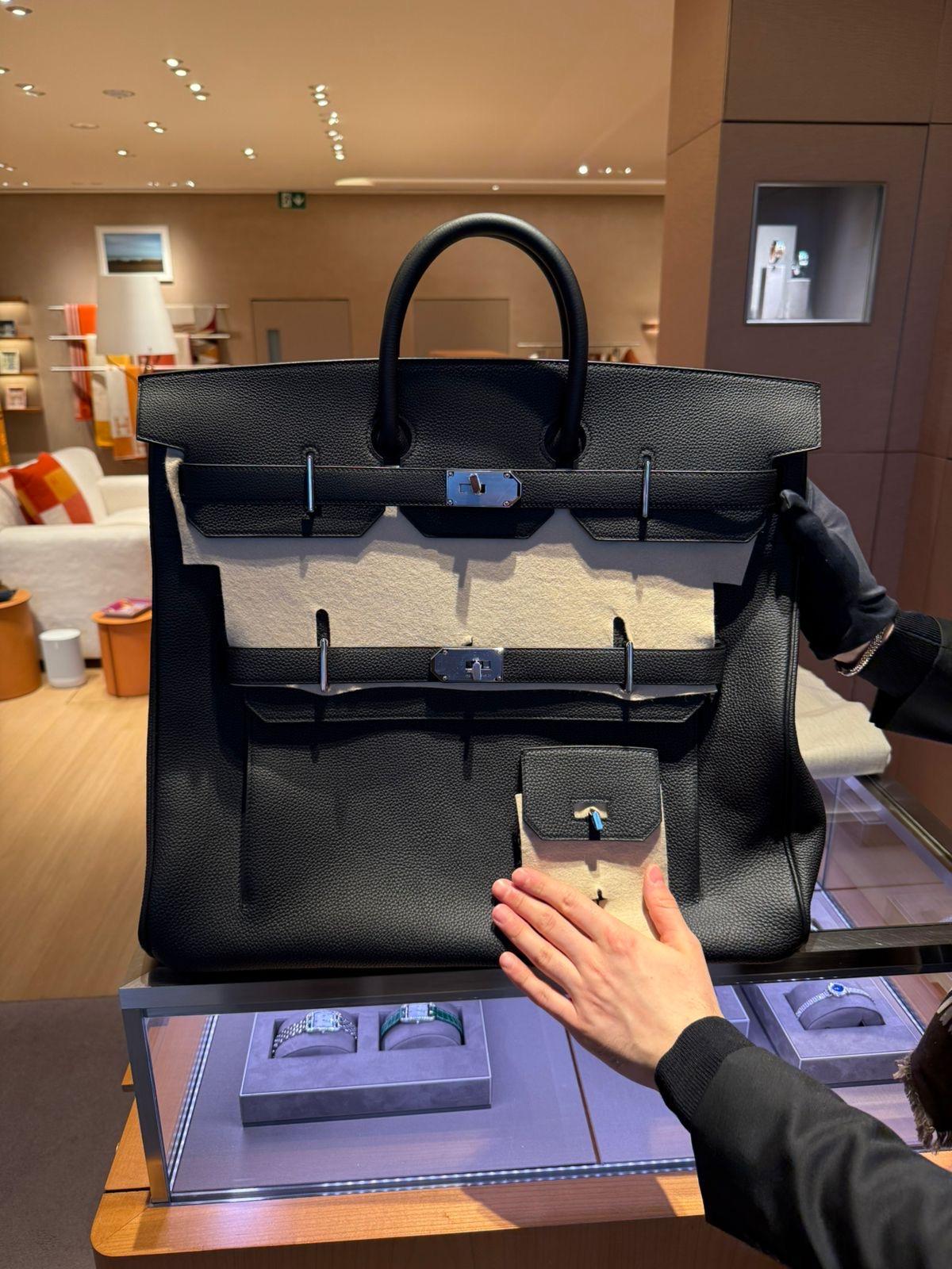 Hermes Birkin 50 Caban Togo Limited Edition Multipocket Bag  2025 en vente 5