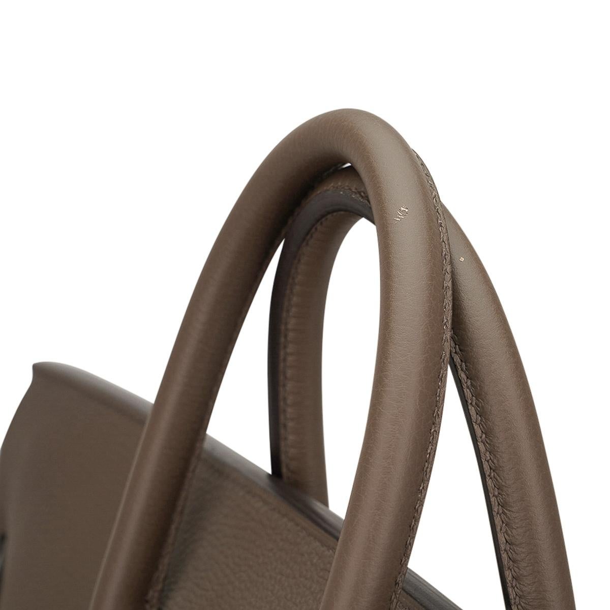 Sac Hermès Birkin 50 HAC en cuir Togo couleur étoupe avec accessoires en laiton, rare en vente 7