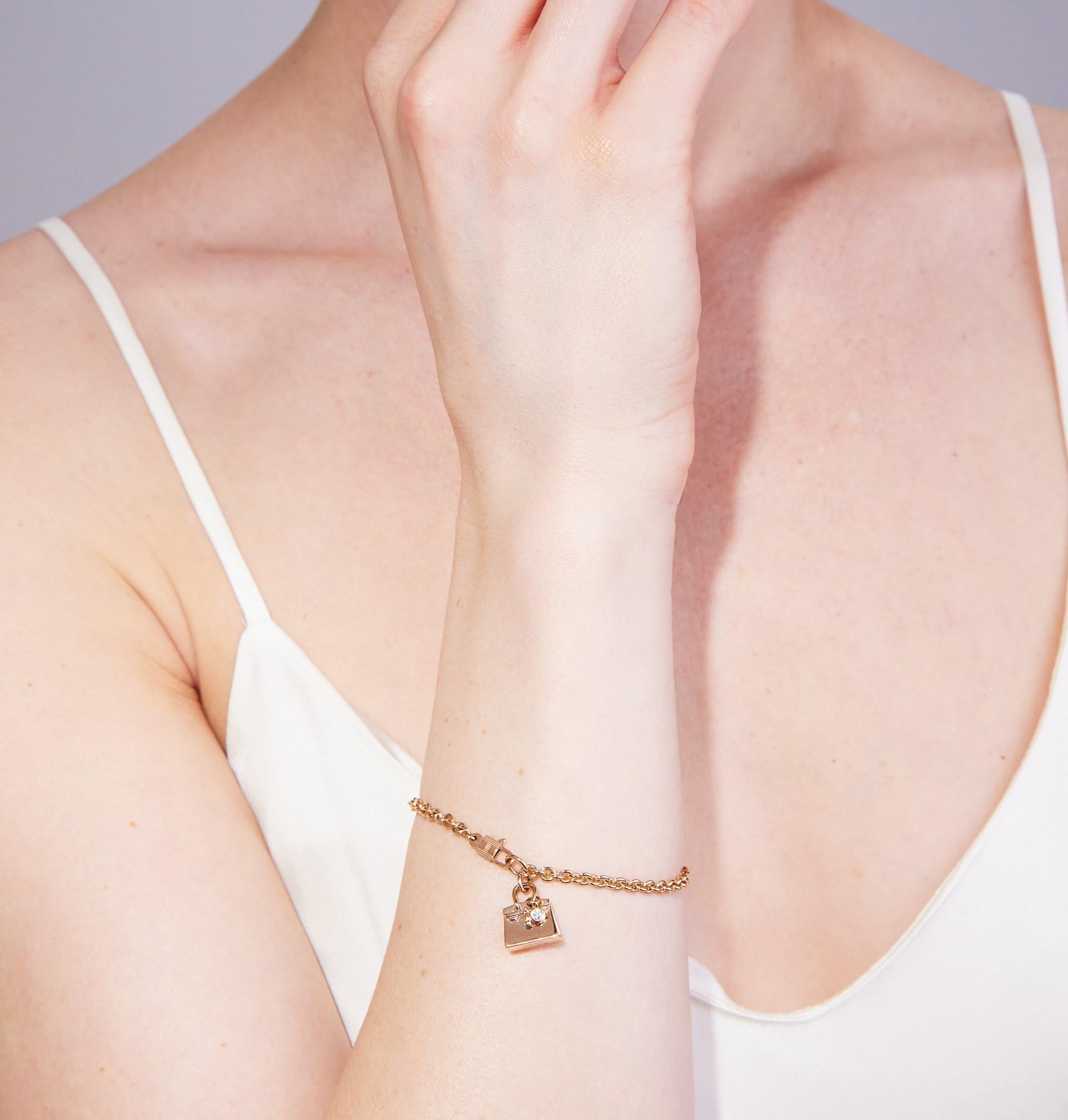 Bracelet Birkin Amulette diamant Hermes en or rose 18 carats Pour femmes en vente